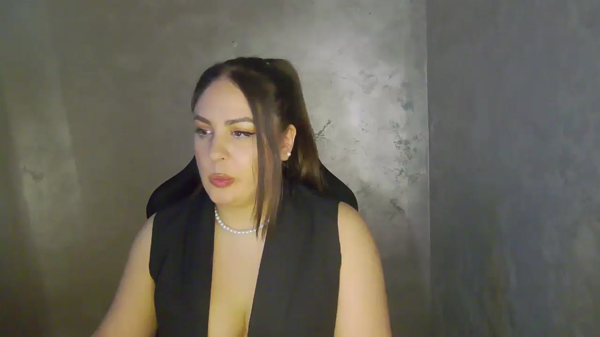 Gallery image thumbnail from NotVanilla's myfreecams stream on, 05/06/2026, 24:47 image 20 of 20