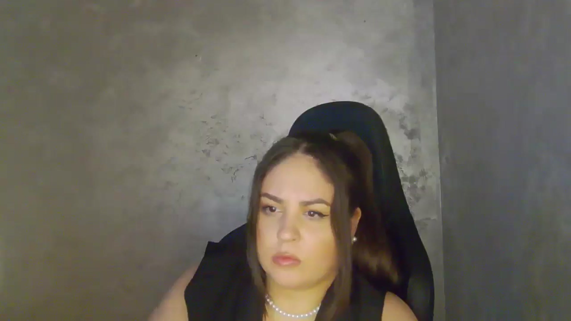 Gallery image thumbnail from NotVanilla's myfreecams stream on, 05/06/2026, 03:31 image 18 of 20