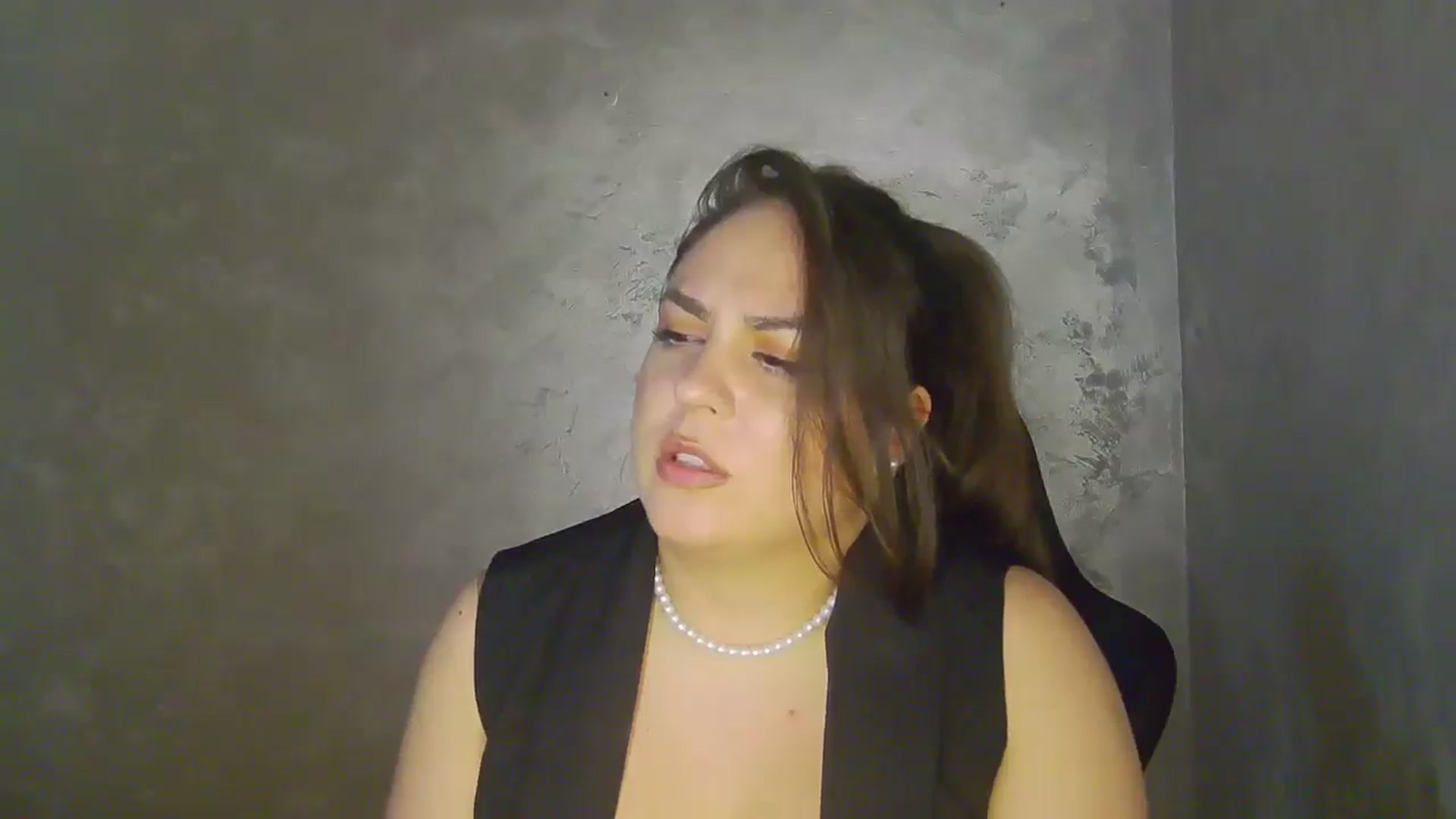 Gallery image thumbnail from NotVanilla's myfreecams stream on, 05/06/2026, 05:02 image 13 of 20