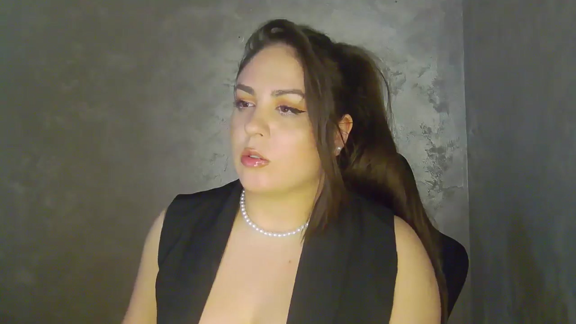 Gallery image thumbnail from NotVanilla's myfreecams stream on, 05/06/2026, 05:02 image 18 of 20