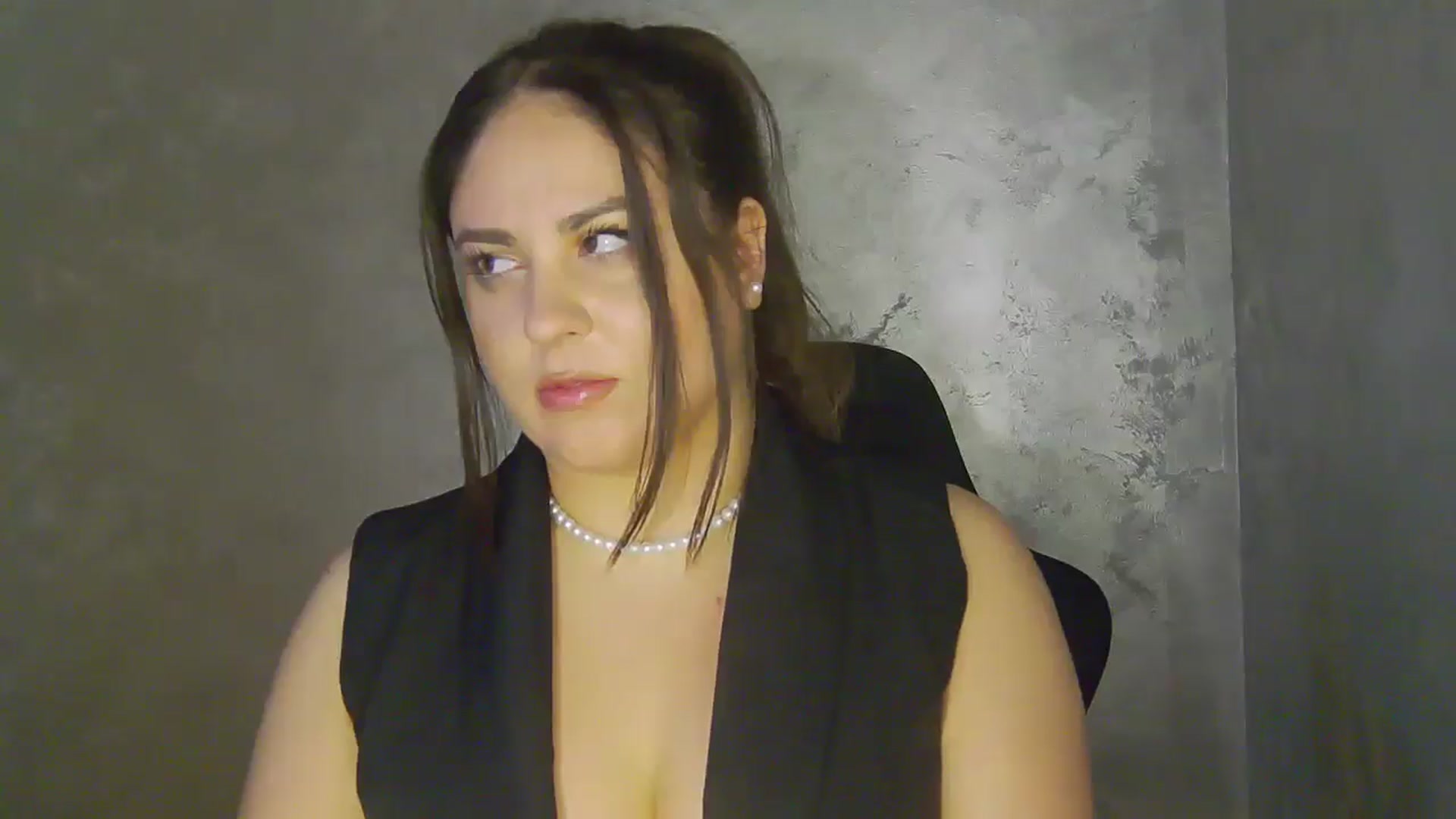 Gallery image thumbnail from NotVanilla's myfreecams stream on, 05/06/2026, 05:58 image 12 of 20
