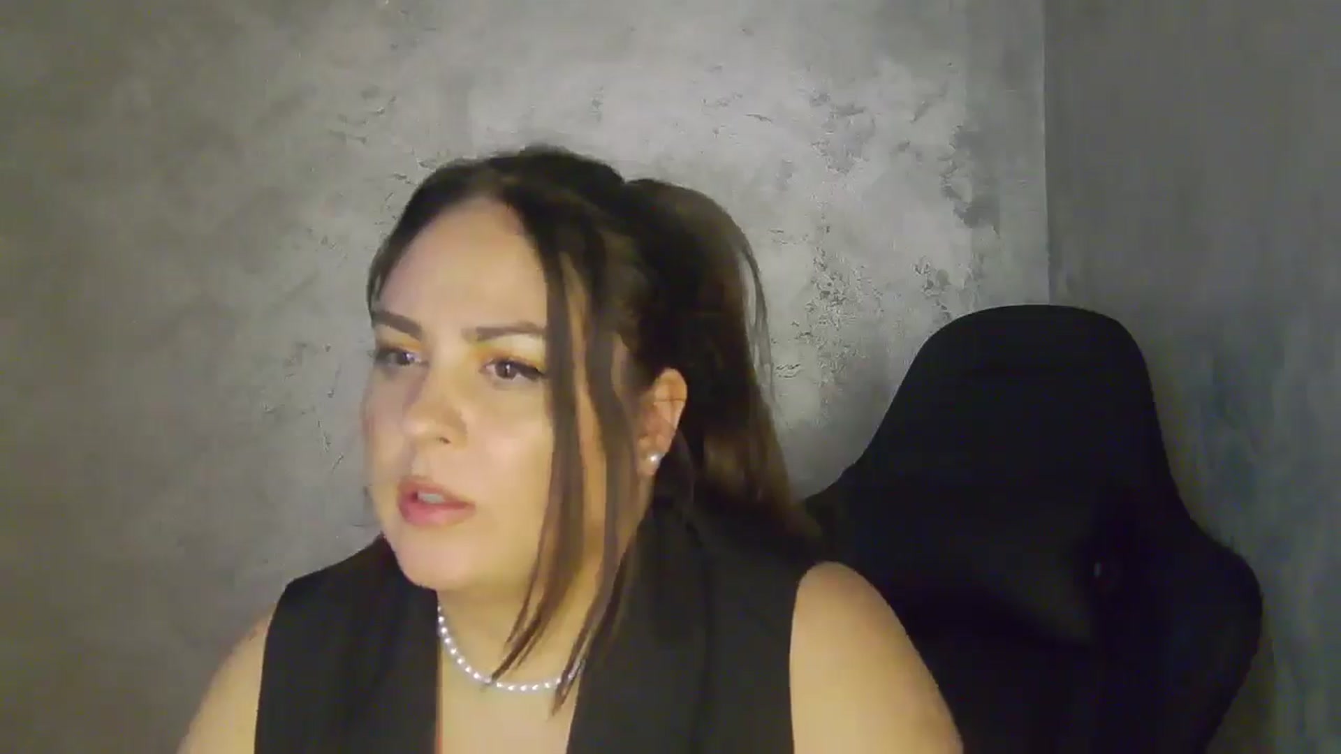 Gallery image thumbnail from NotVanilla's myfreecams stream on, 05/06/2026, 05:58 image 17 of 20