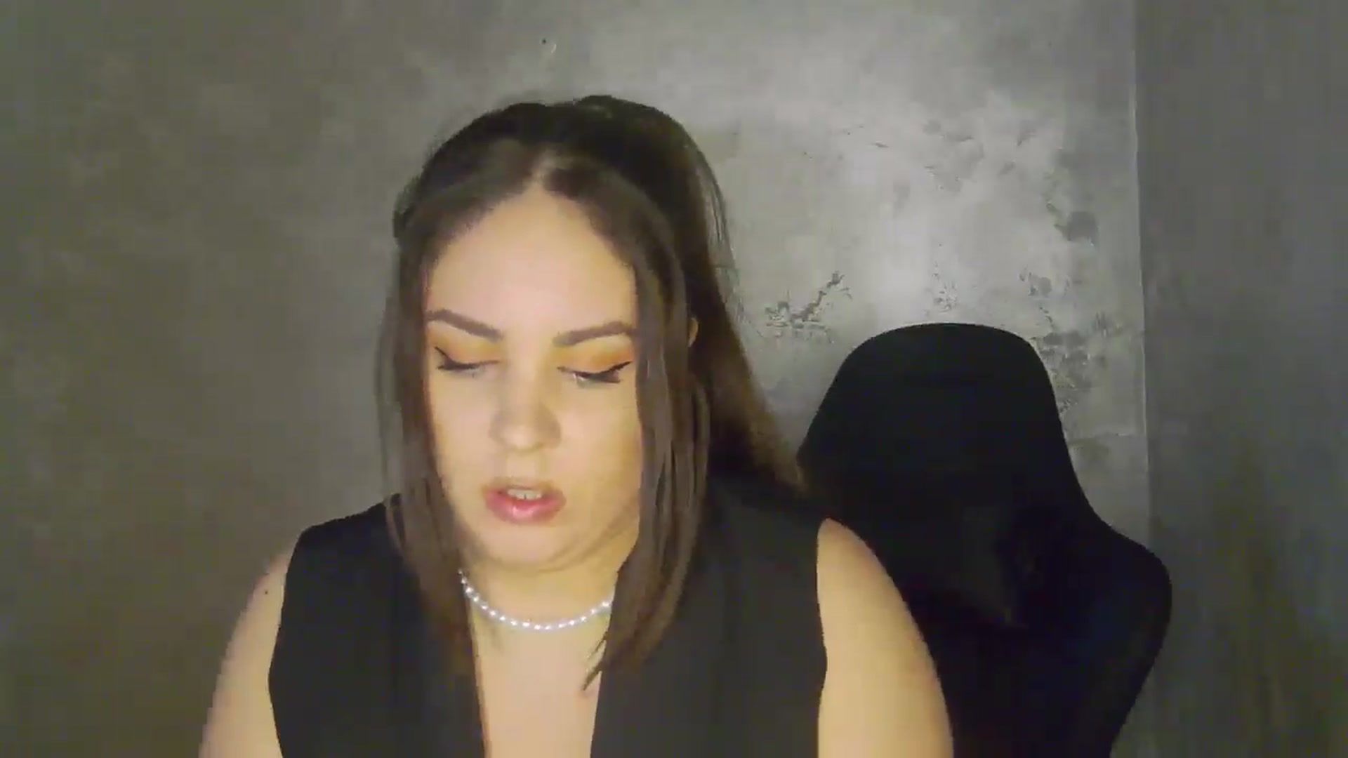 Gallery image thumbnail from NotVanilla's myfreecams stream on, 05/06/2026, 05:58 image 2 of 20