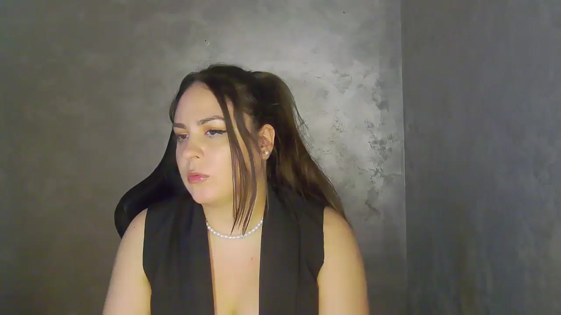 Gallery image thumbnail from NotVanilla's myfreecams stream on, 05/06/2026, 07:04 image 8 of 20