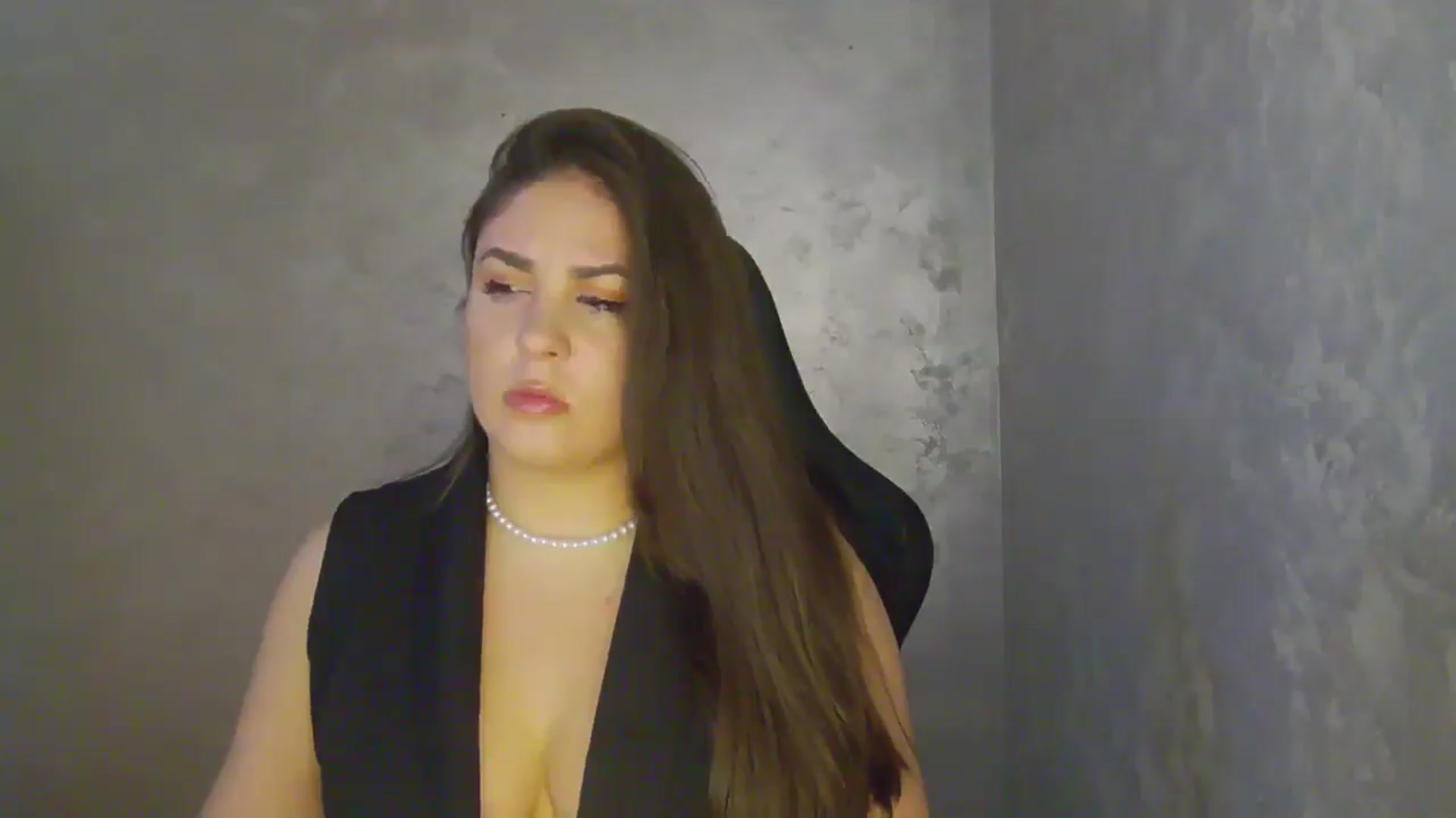 Gallery image thumbnail from NotVanilla's myfreecams stream on, 05/06/2026, 08:54 image 8 of 20