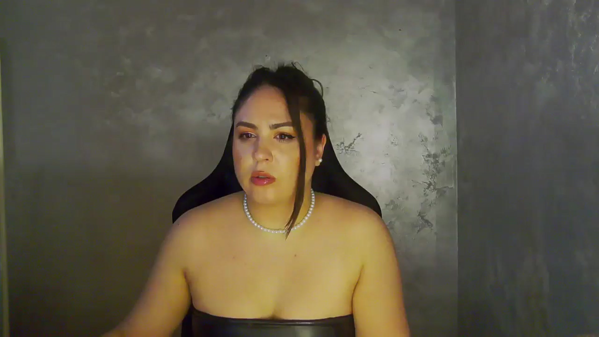 Gallery image thumbnail from NotVanilla's myfreecams stream on, 05/07/2026, 23:35 image 20 of 20