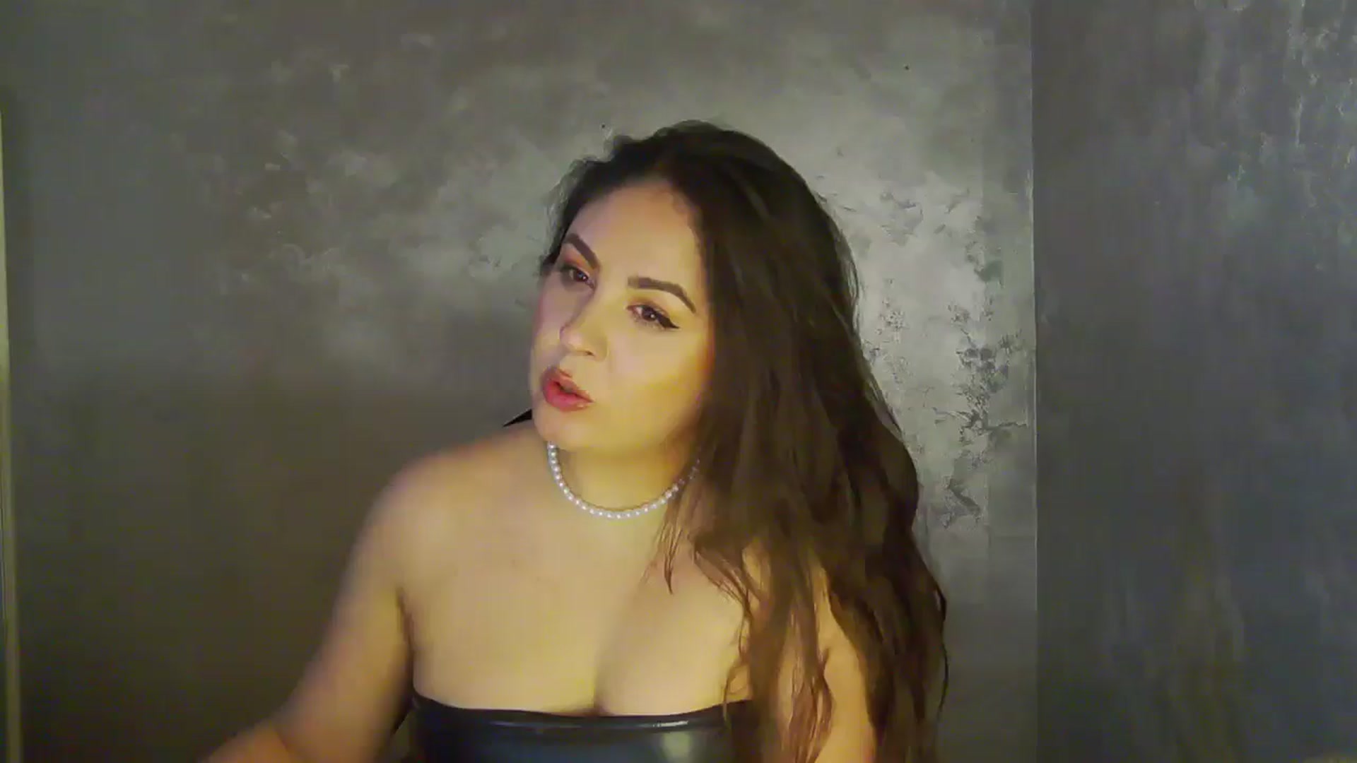 Gallery image thumbnail from NotVanilla's myfreecams stream on, 05/08/2026, 24:16 image 10 of 20