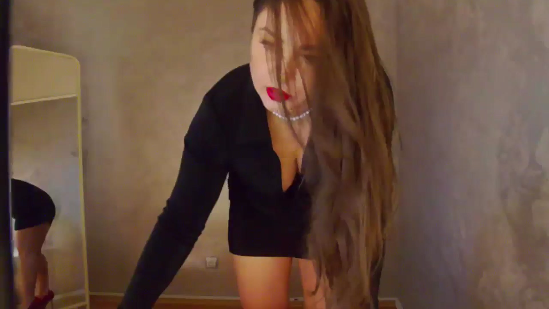 Gallery image thumbnail from NotVanilla's myfreecams stream on, 05/09/2026, 03:37 image 2 of 20