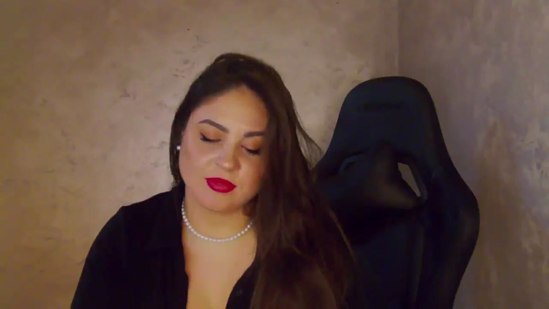 Gallery image thumbnail from NotVanilla's myfreecams stream on, 05/09/2026, 05:18 image 8 of 20