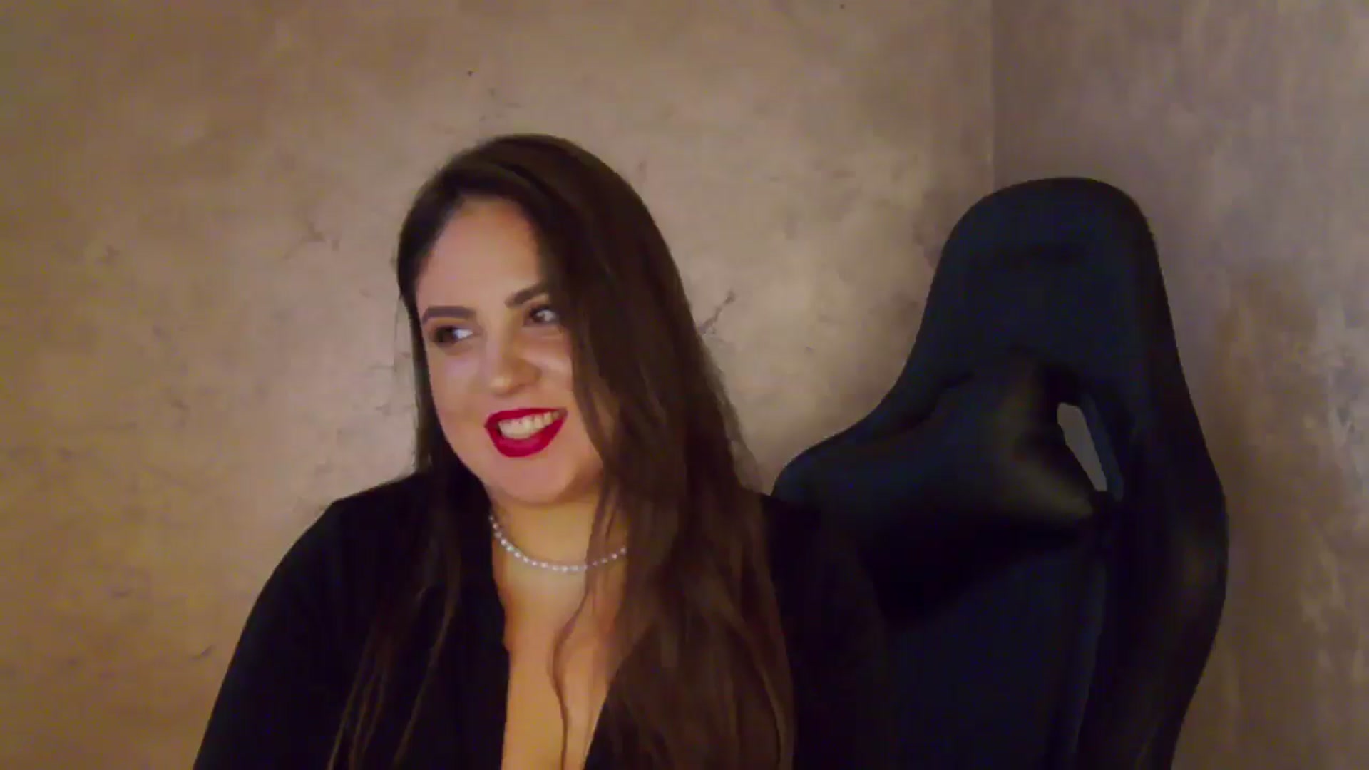 Gallery image thumbnail from NotVanilla's myfreecams stream on, 05/09/2026, 05:18 image 4 of 20