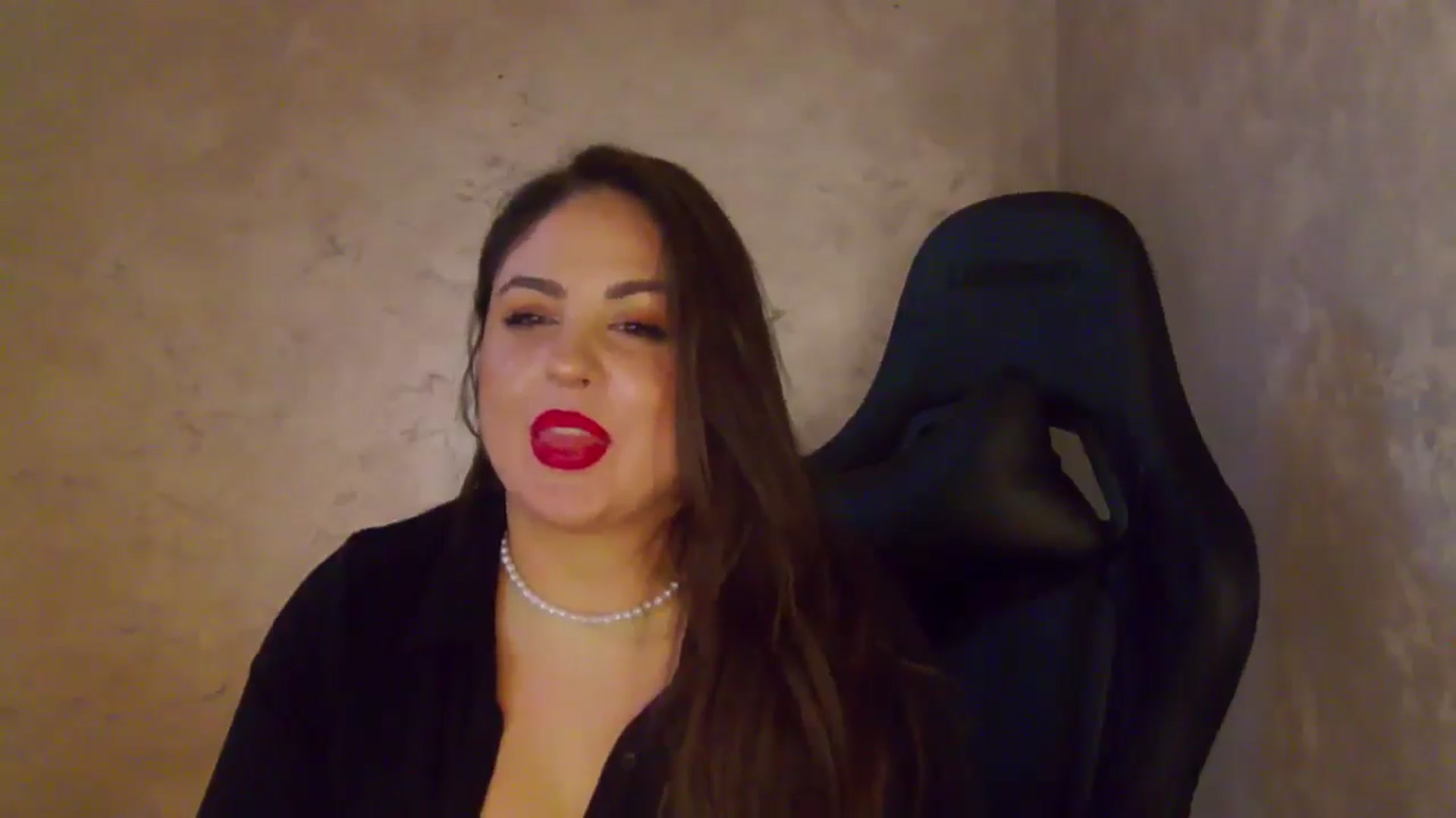 Gallery image thumbnail from NotVanilla's myfreecams stream on, 05/09/2026, 05:18 image 12 of 20