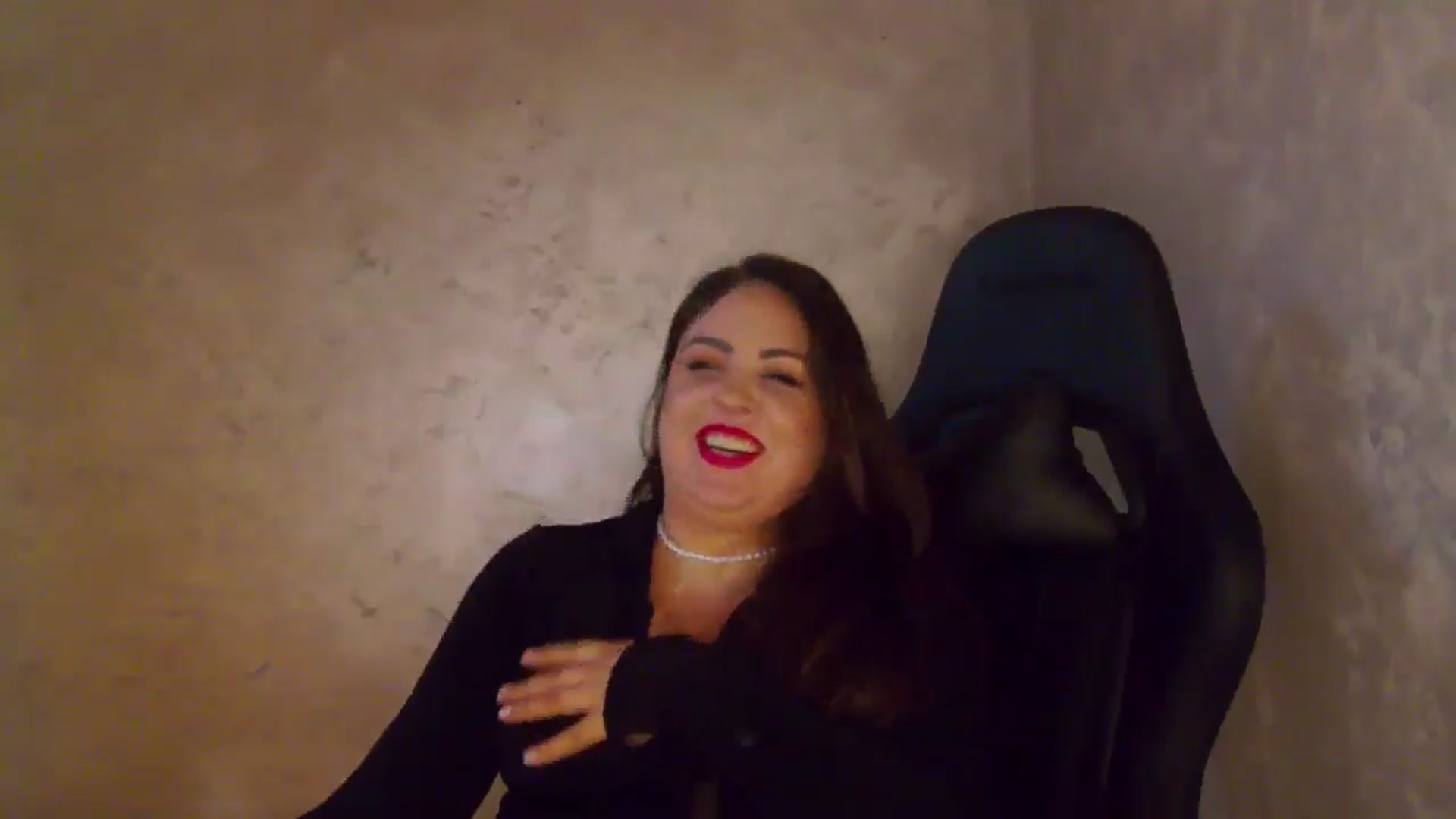 Gallery image thumbnail from NotVanilla's myfreecams stream on, 05/09/2026, 05:18 image 13 of 20