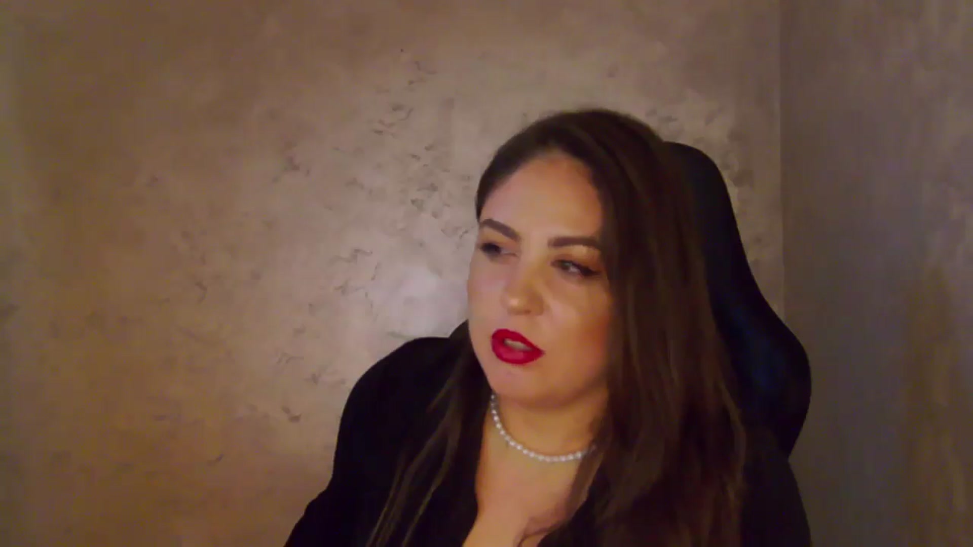 Gallery image thumbnail from NotVanilla's myfreecams stream on, 05/09/2026, 05:18 image 3 of 20