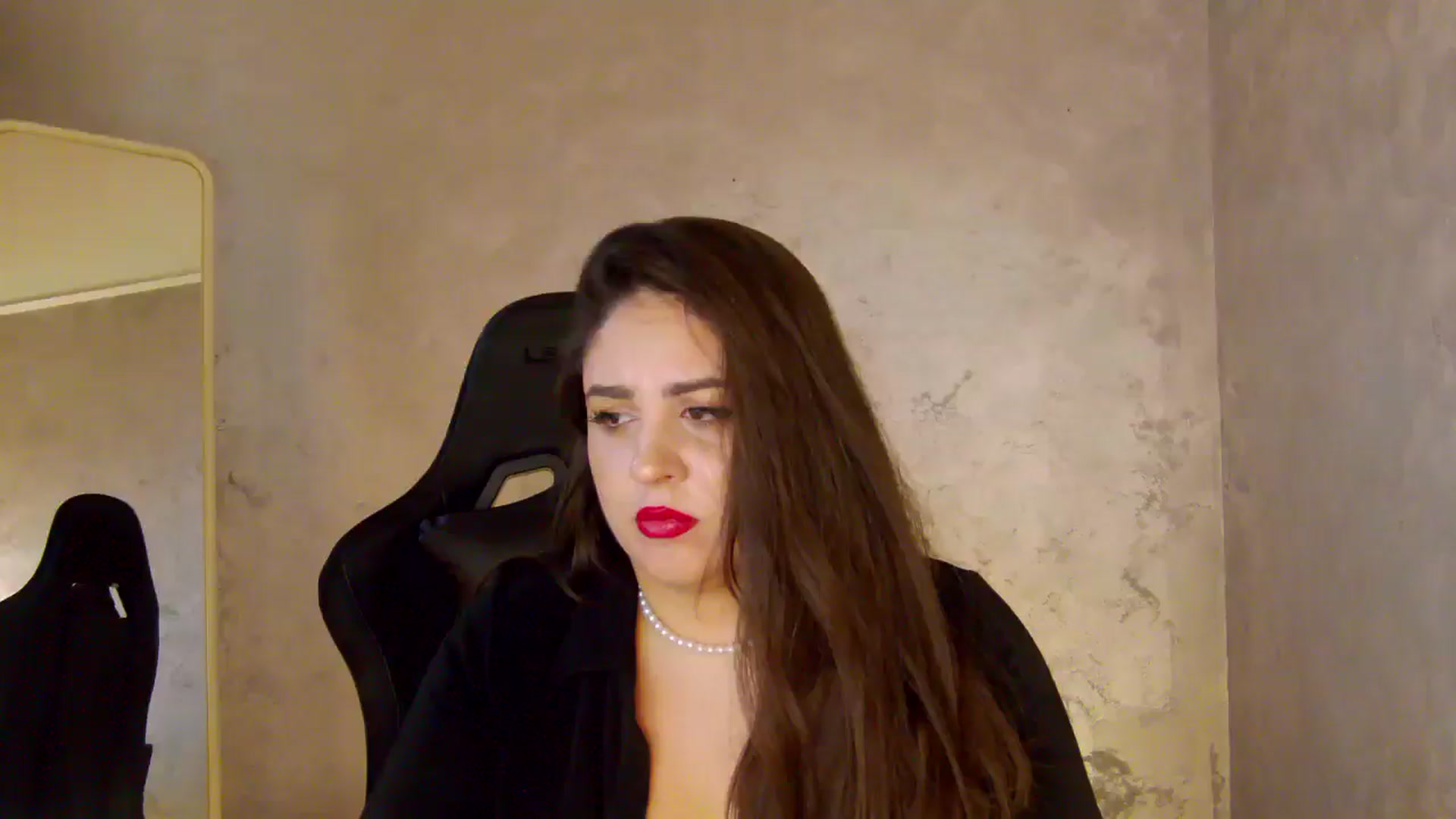 Gallery image thumbnail from NotVanilla's myfreecams stream on, 05/09/2026, 07:00 image 1 of 20