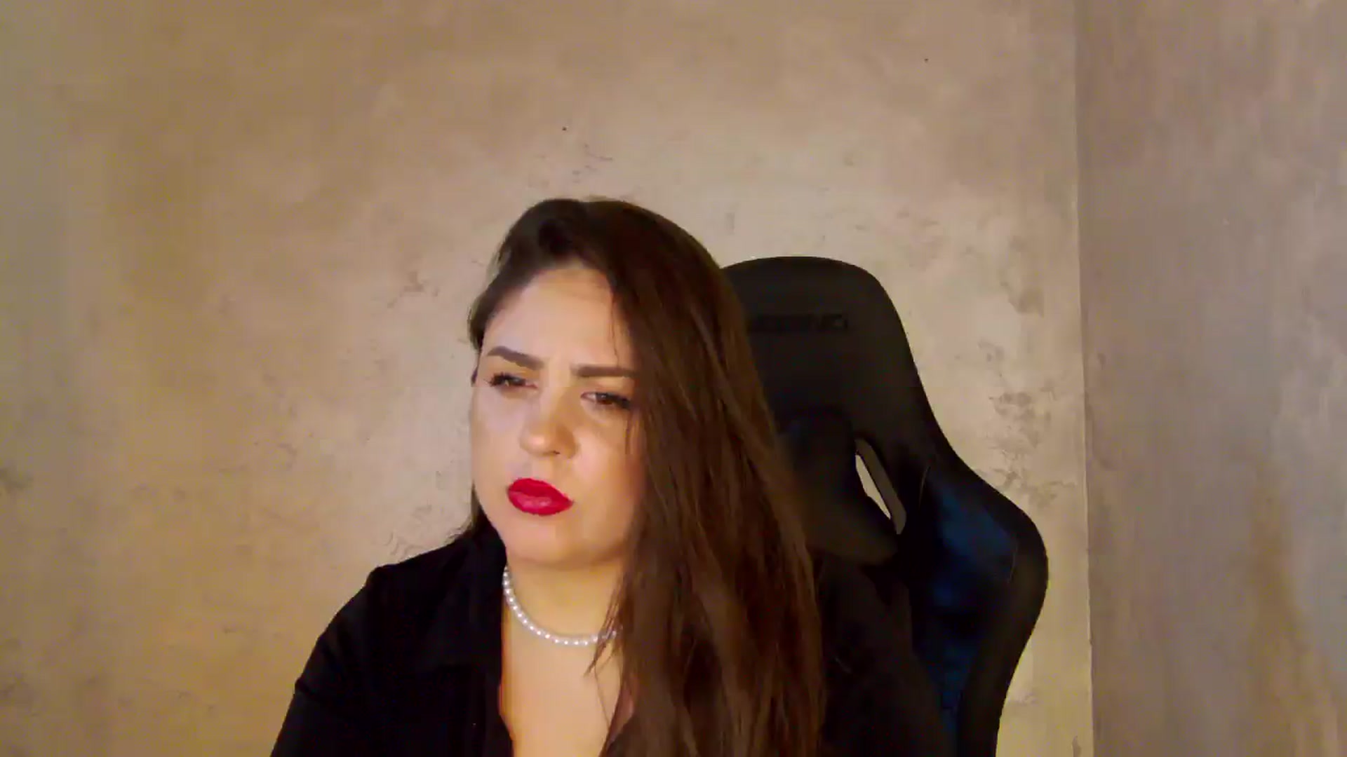 Gallery image thumbnail from NotVanilla's myfreecams stream on, 05/09/2026, 07:00 image 4 of 20