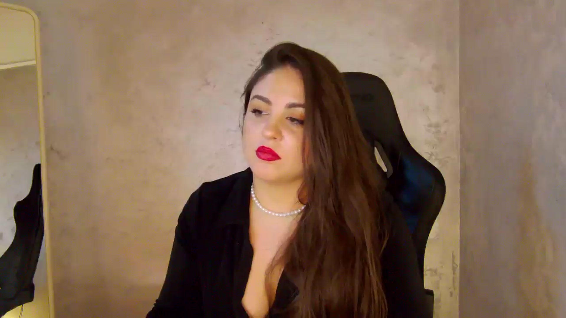 Gallery image thumbnail from NotVanilla's myfreecams stream on, 05/09/2026, 07:23 image 2 of 20