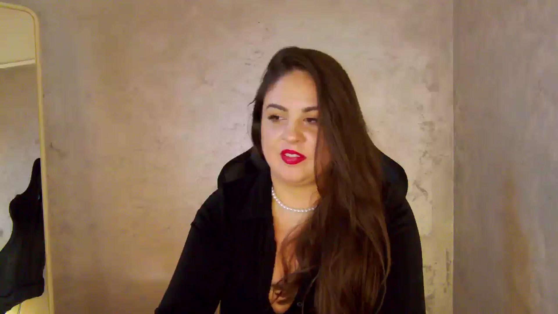 Gallery image thumbnail from NotVanilla's myfreecams stream on, 05/09/2026, 07:23 image 6 of 20