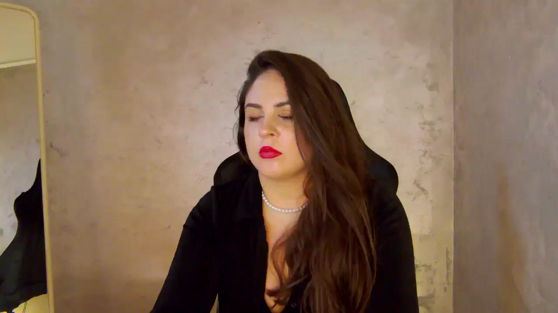 Gallery image thumbnail from NotVanilla's myfreecams stream on, 05/09/2026, 07:23 image 16 of 20