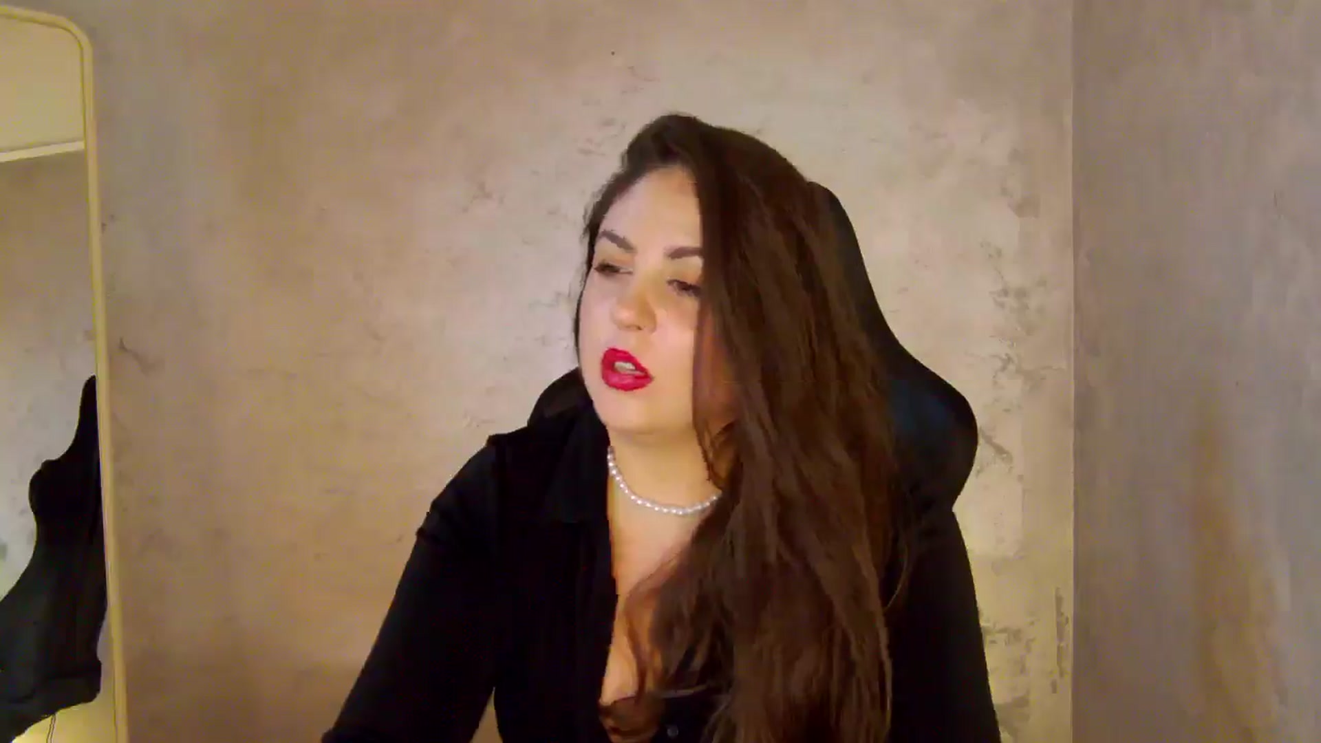 Gallery image thumbnail from NotVanilla's myfreecams stream on, 05/09/2026, 07:23 image 9 of 20