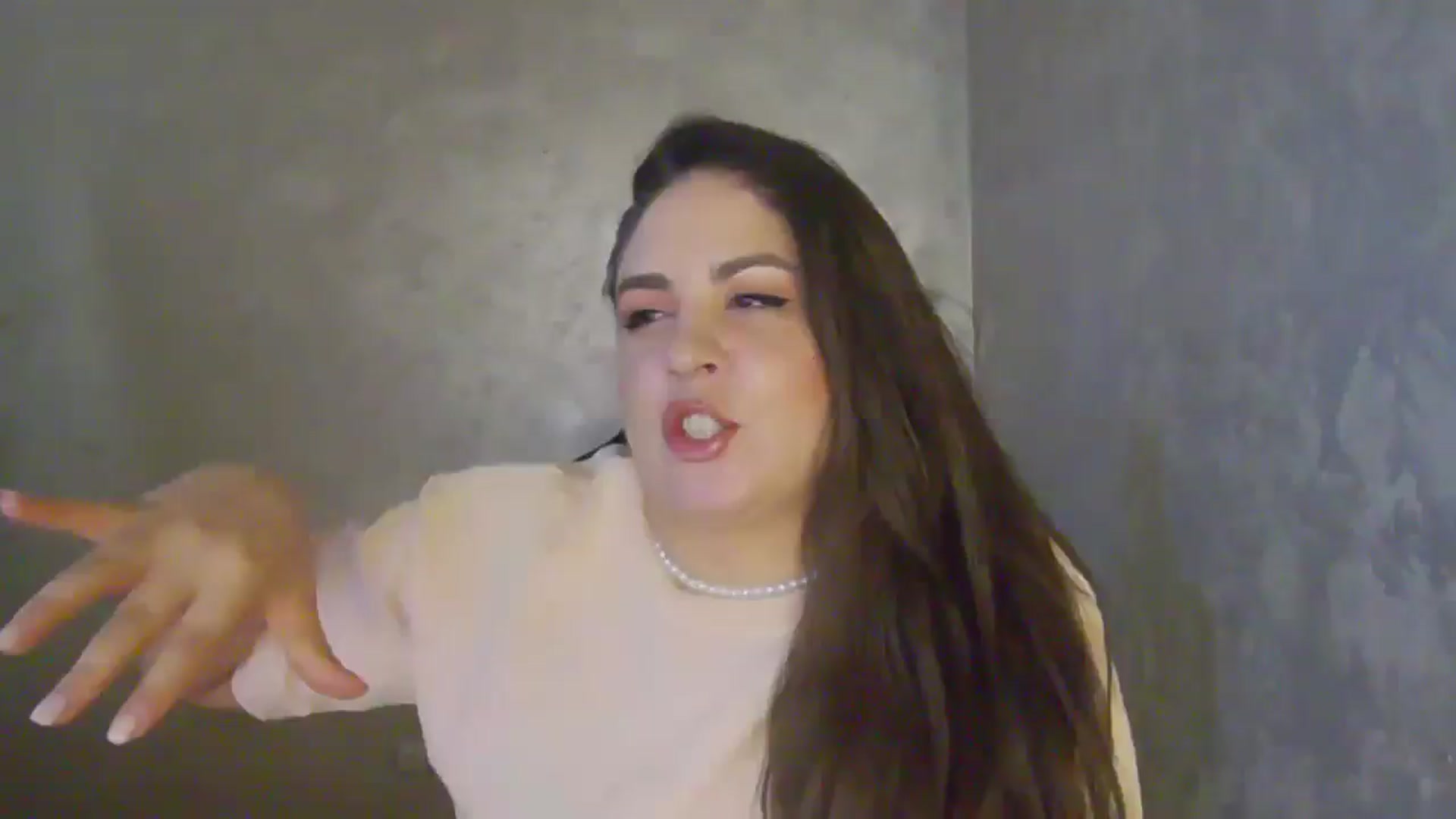 Gallery image thumbnail from NotVanilla's myfreecams stream on, 05/10/2026, 02:53 image 1 of 20