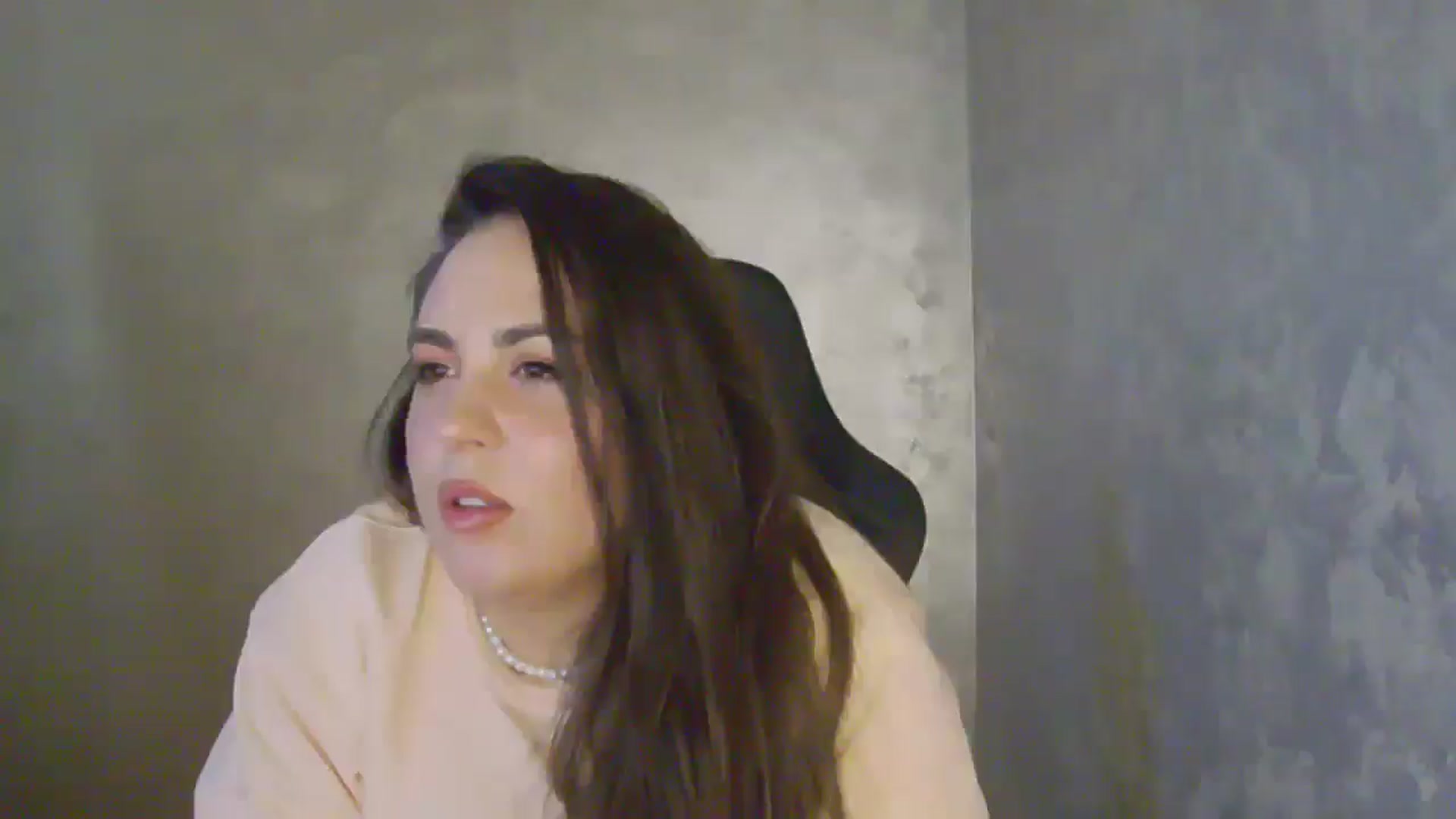 Gallery image thumbnail from NotVanilla's myfreecams stream on, 05/10/2026, 02:53 image 5 of 20