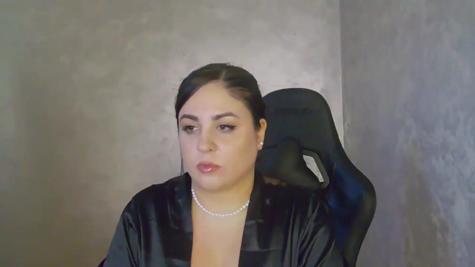 Gallery image thumbnail from NotVanilla's myfreecams stream on, 05/10/2026, 03:50 image 10 of 20