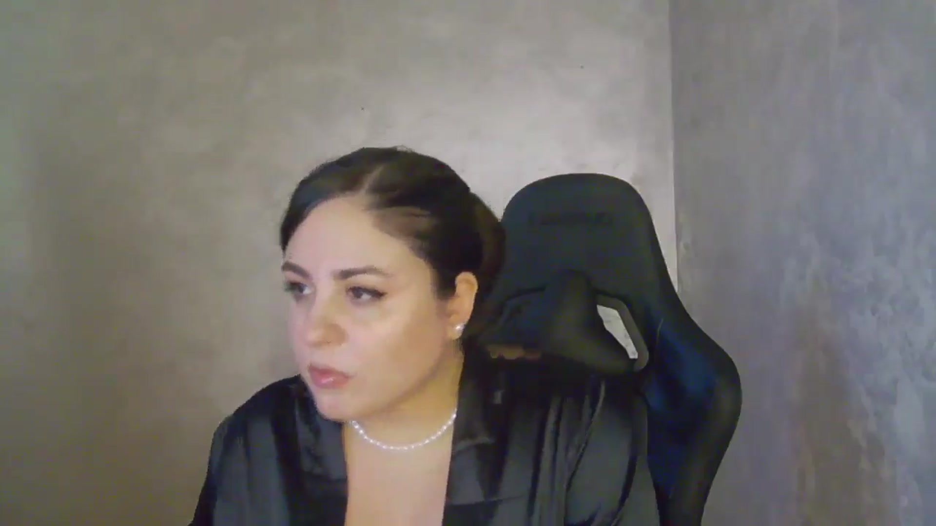 Gallery image thumbnail from NotVanilla's myfreecams stream on, 05/10/2026, 03:50 image 8 of 20