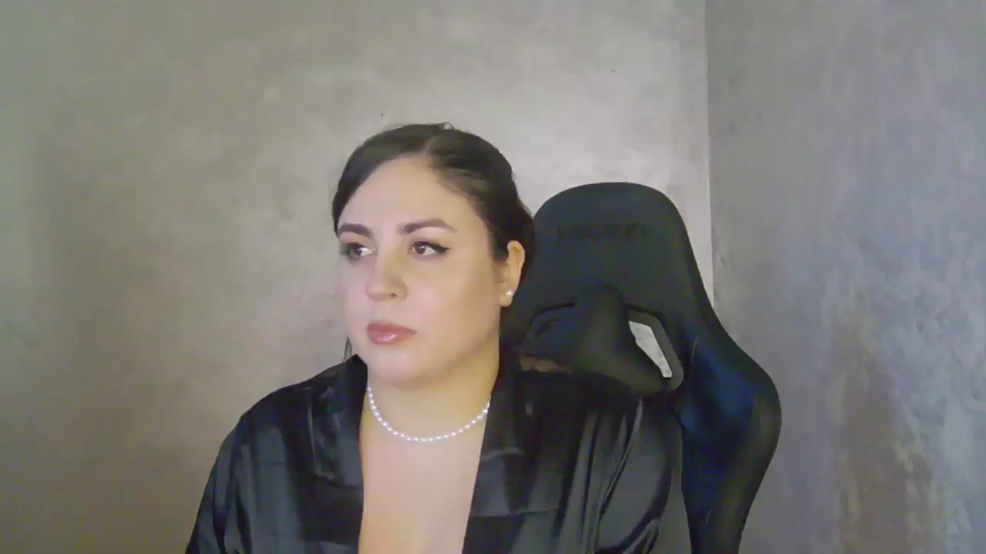 Gallery image thumbnail from NotVanilla's myfreecams stream on, 05/10/2026, 03:50 image 6 of 20