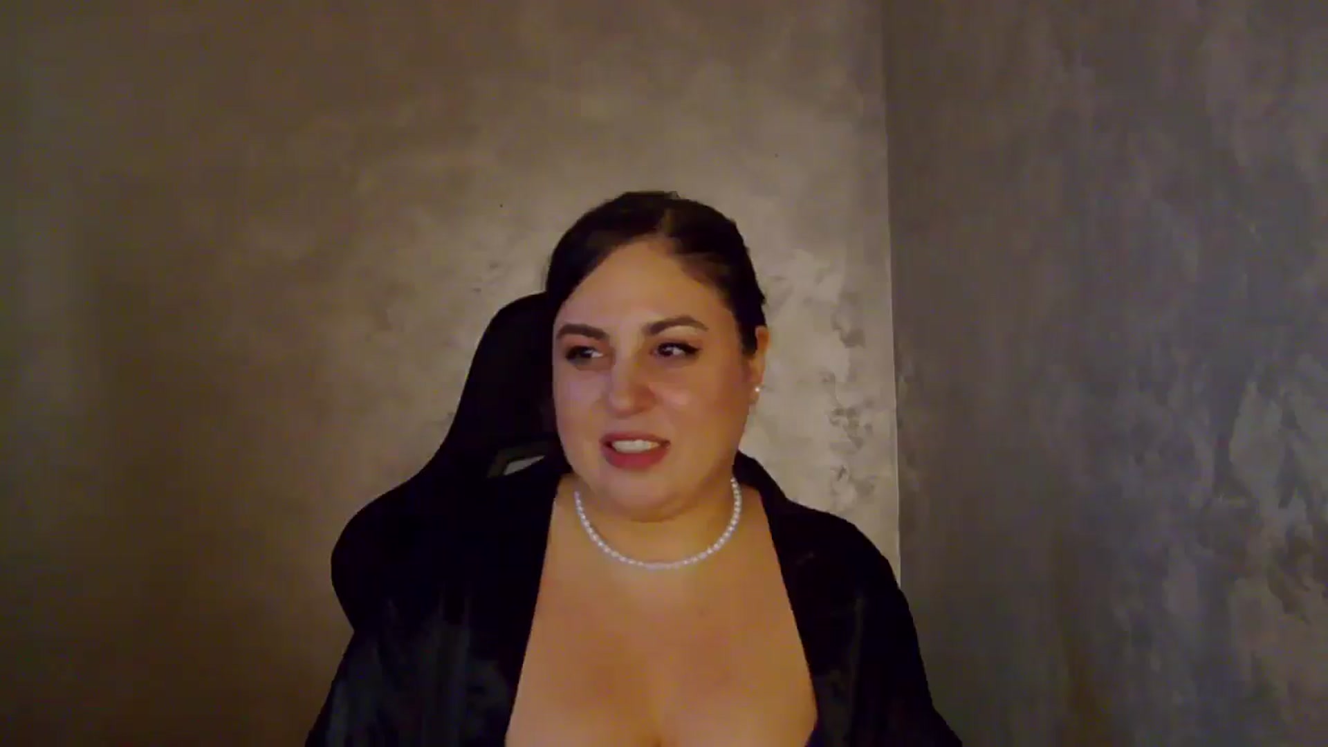 Gallery image thumbnail from NotVanilla's myfreecams stream on, 05/10/2026, 05:45 image 8 of 20