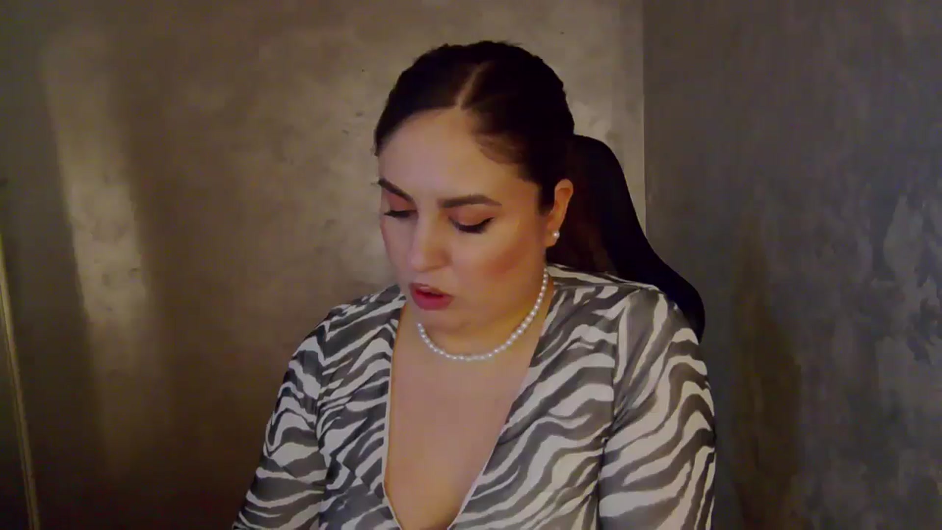 Gallery image thumbnail from NotVanilla's myfreecams stream on, 05/10/2026, 07:46 image 19 of 20
