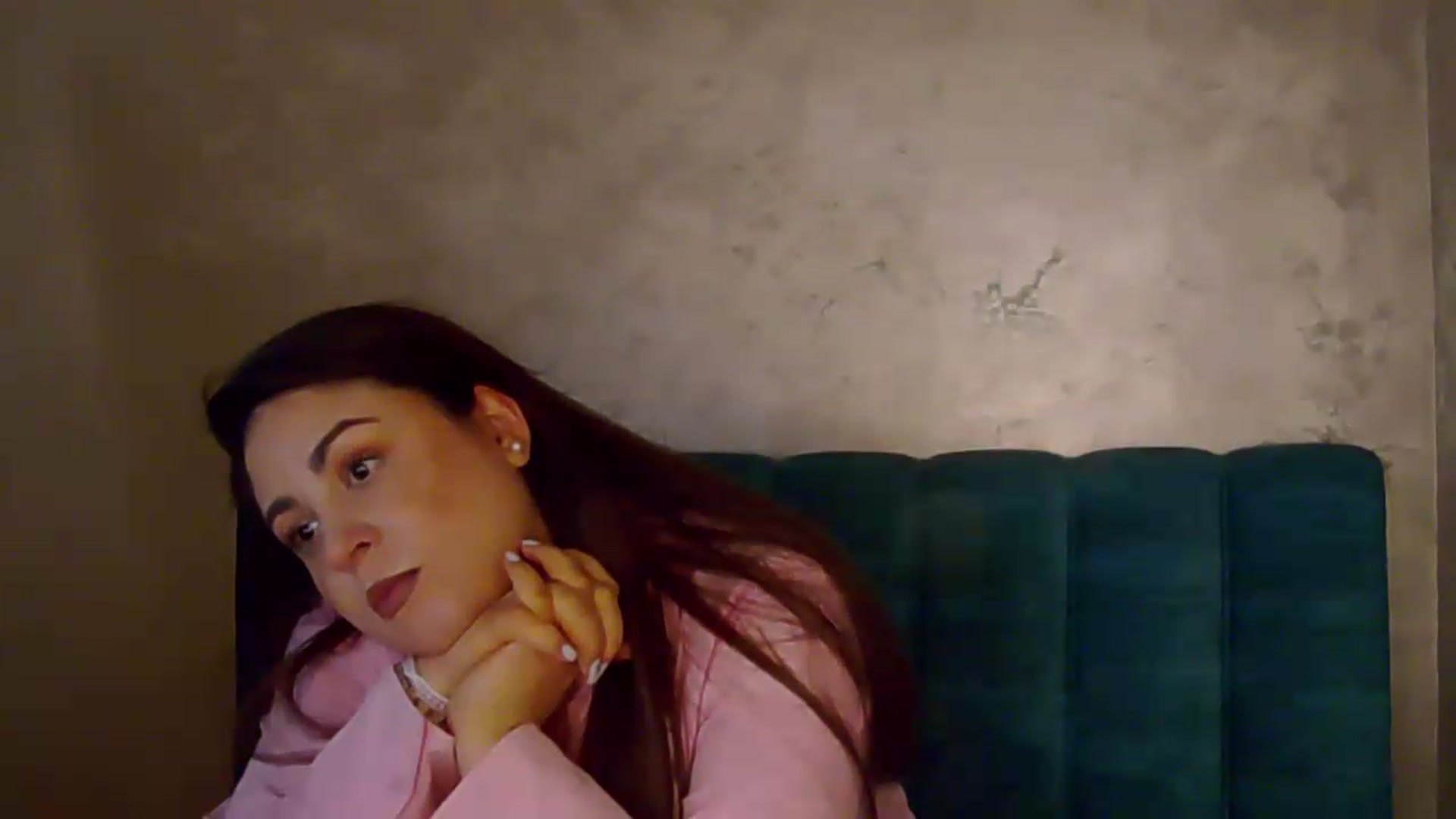 Gallery image thumbnail from NotVanilla's myfreecams stream on, 05/13/2026, 24:22 image 11 of 20