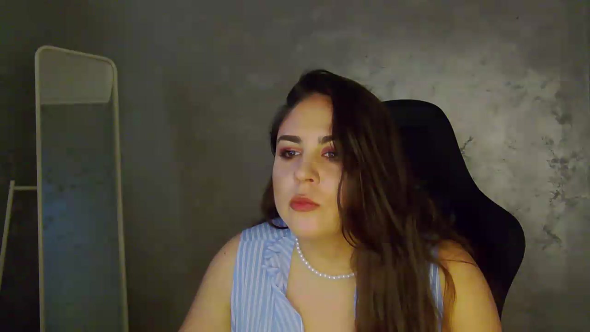 Gallery image thumbnail from NotVanilla's myfreecams stream on, 05/14/2026, 23:52 image 18 of 20
