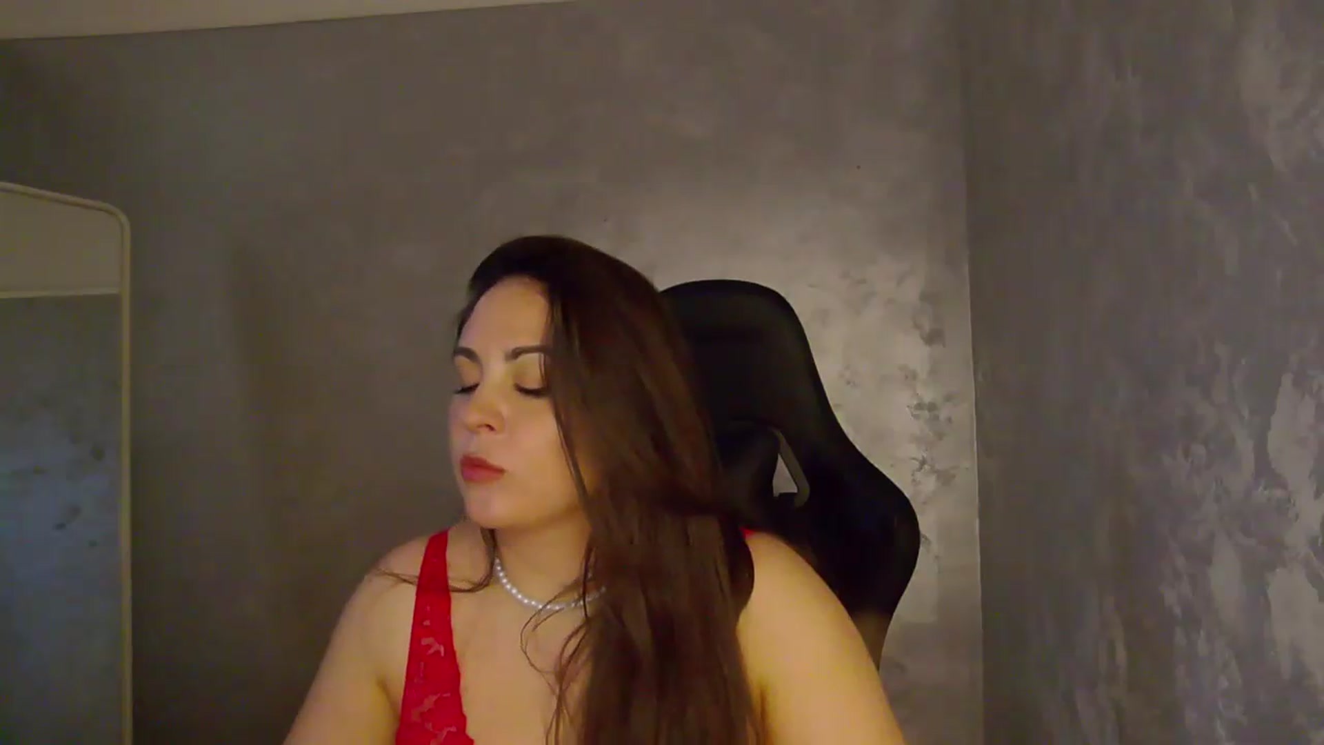 Gallery image thumbnail from NotVanilla's myfreecams stream on, 05/16/2026, 08:18 image 19 of 20