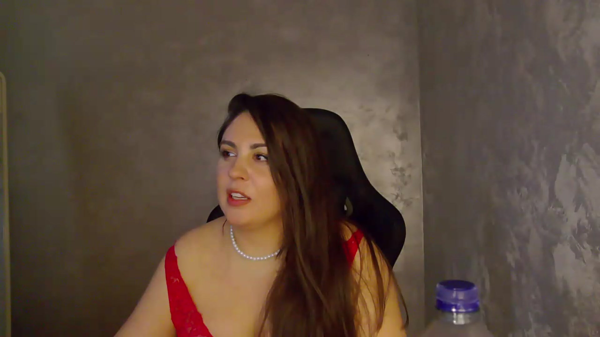 Gallery image thumbnail from NotVanilla's myfreecams stream on, 05/16/2026, 08:18 image 2 of 20