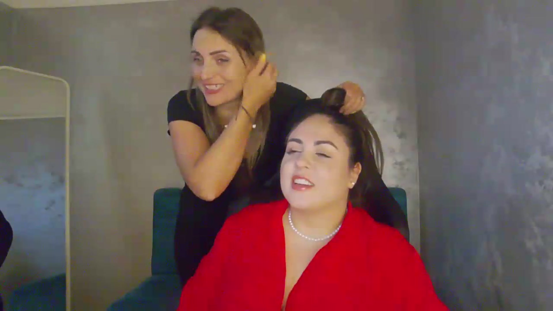 Gallery image thumbnail from NotVanilla's myfreecams stream on, 05/20/2026, 24:49 image 8 of 20