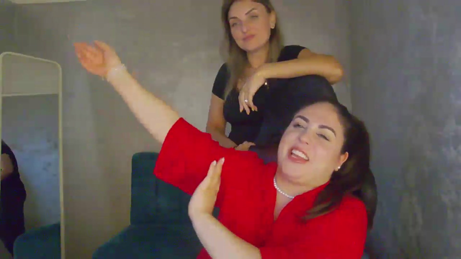 Gallery image thumbnail from NotVanilla's myfreecams stream on, 05/20/2026, 24:49 image 14 of 20
