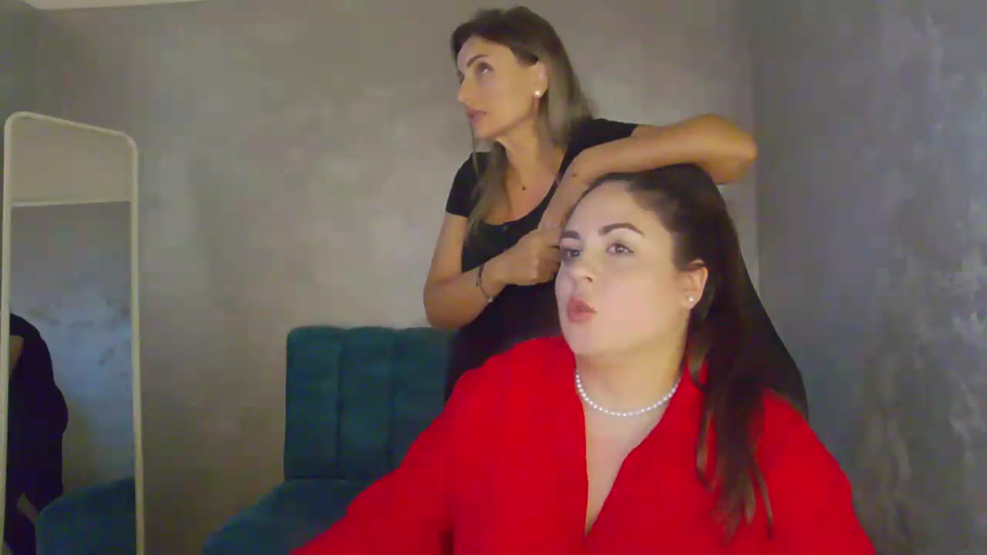 Gallery image thumbnail from NotVanilla's myfreecams stream on, 05/20/2026, 24:49 image 18 of 20