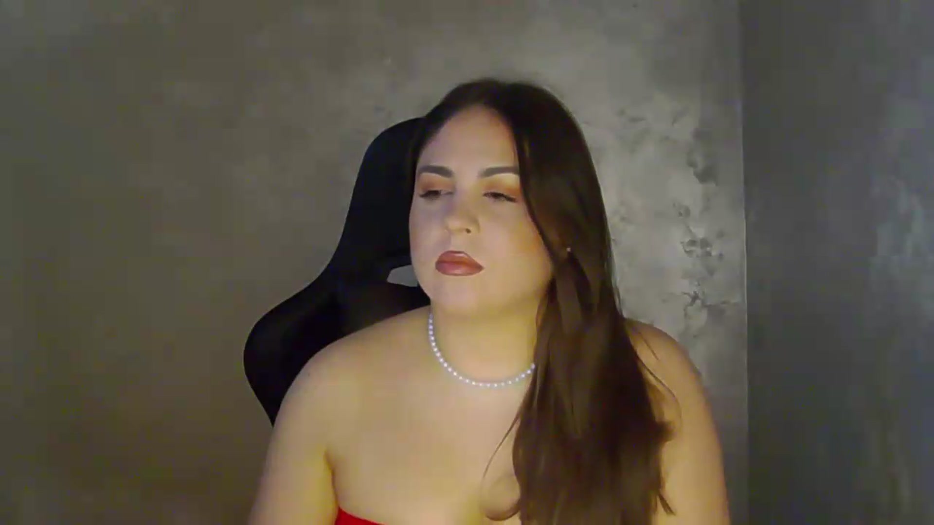 Gallery image thumbnail from NotVanilla's myfreecams stream on, 05/21/2026, 02:05 image 15 of 20