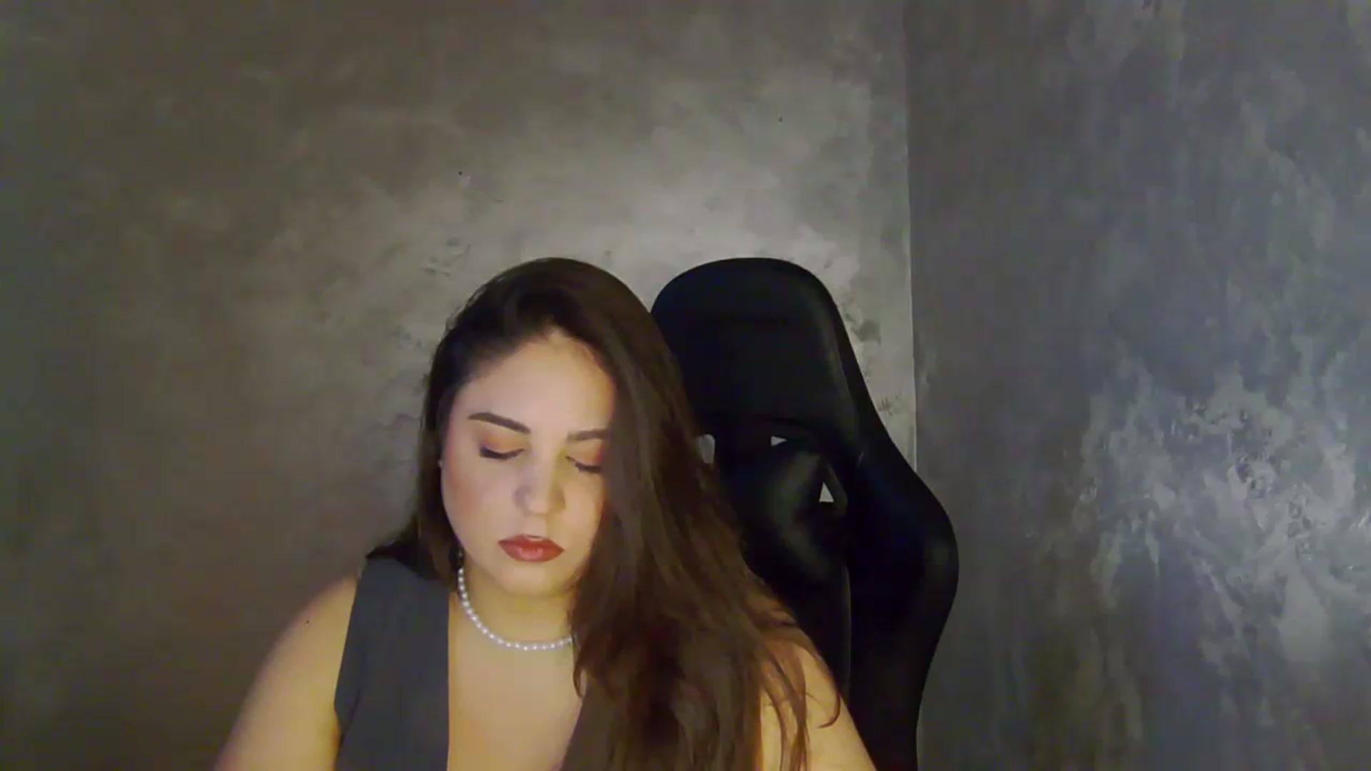 Gallery image thumbnail from NotVanilla's myfreecams stream on, 05/23/2026, 04:48 image 19 of 20
