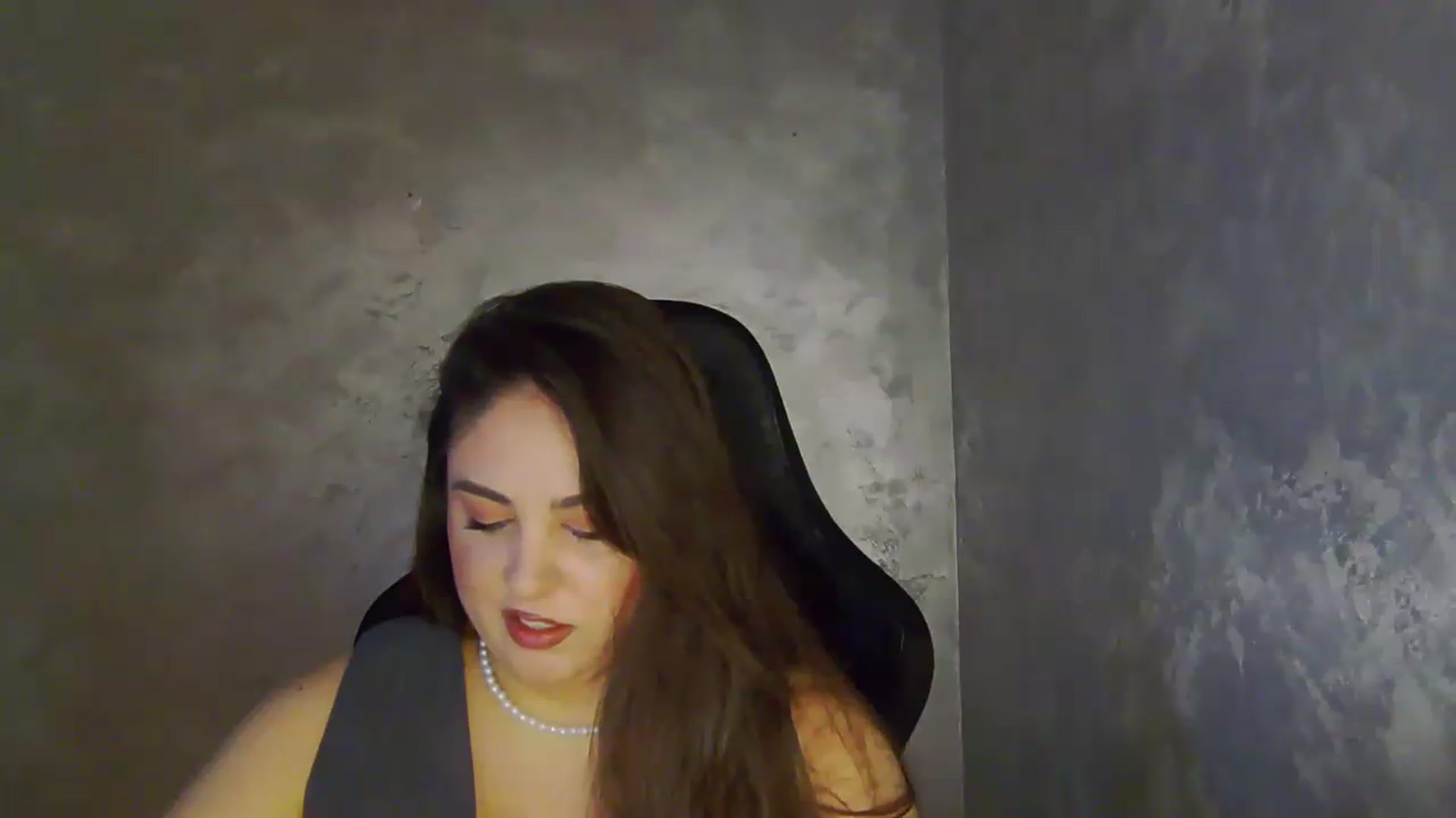 Gallery image thumbnail from NotVanilla's myfreecams stream on, 05/23/2026, 04:48 image 17 of 20