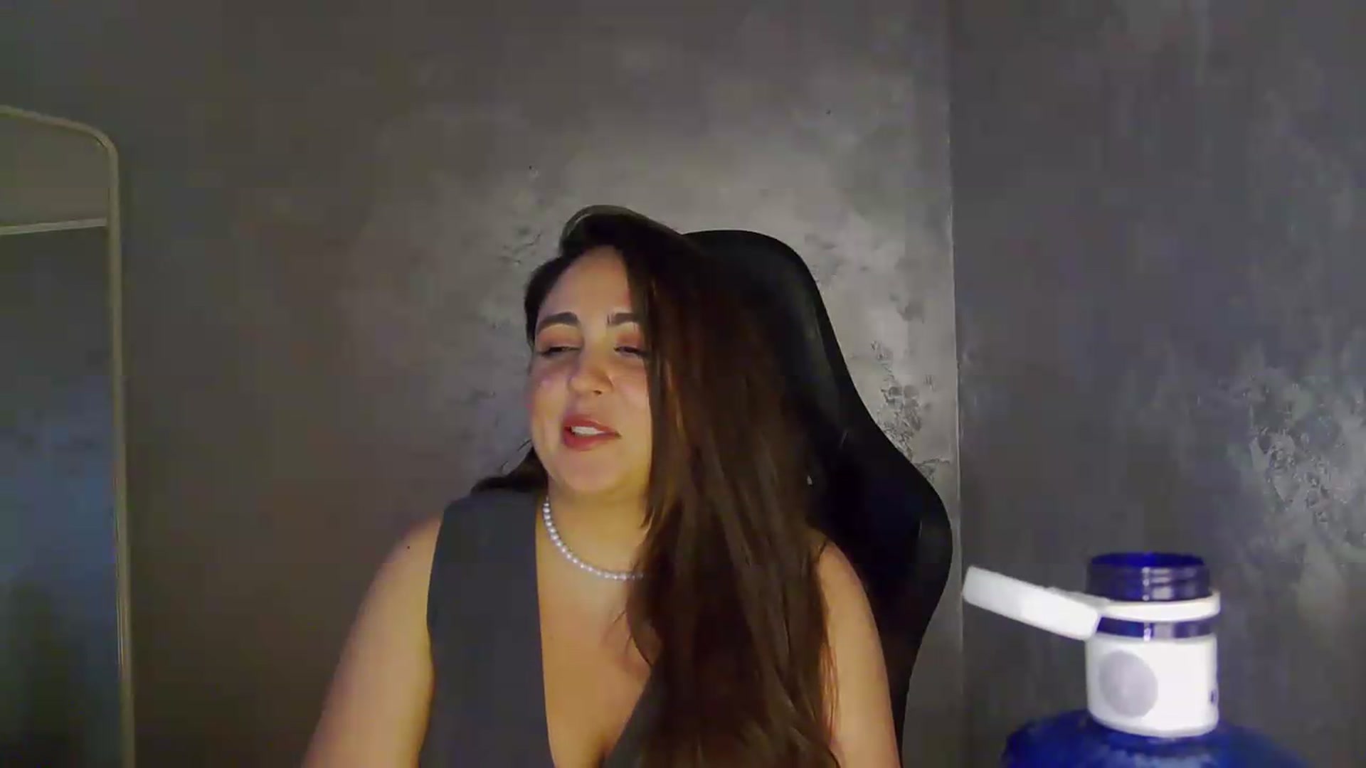 Gallery image thumbnail from NotVanilla's myfreecams stream on, 05/23/2026, 12:25 image 16 of 20
