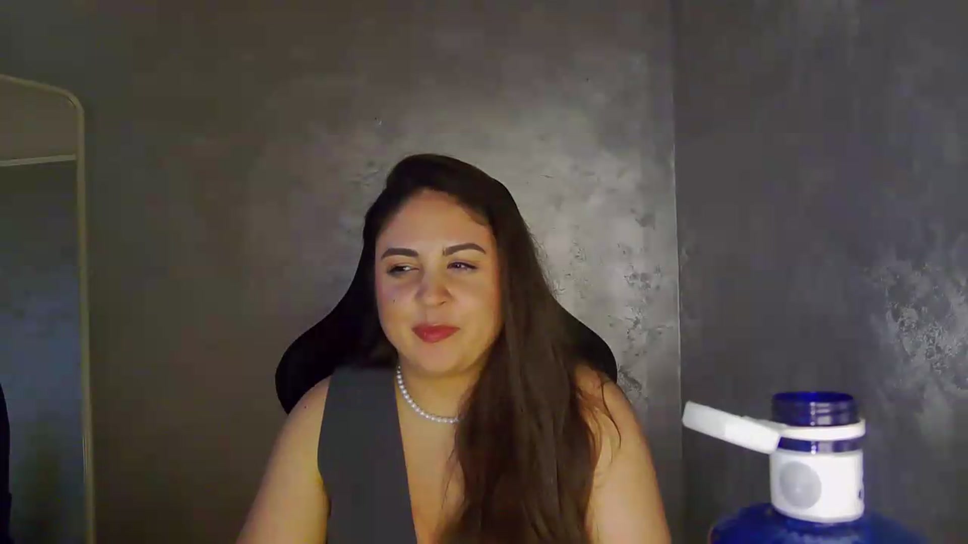 Gallery image thumbnail from NotVanilla's myfreecams stream on, 05/23/2026, 12:25 image 17 of 20