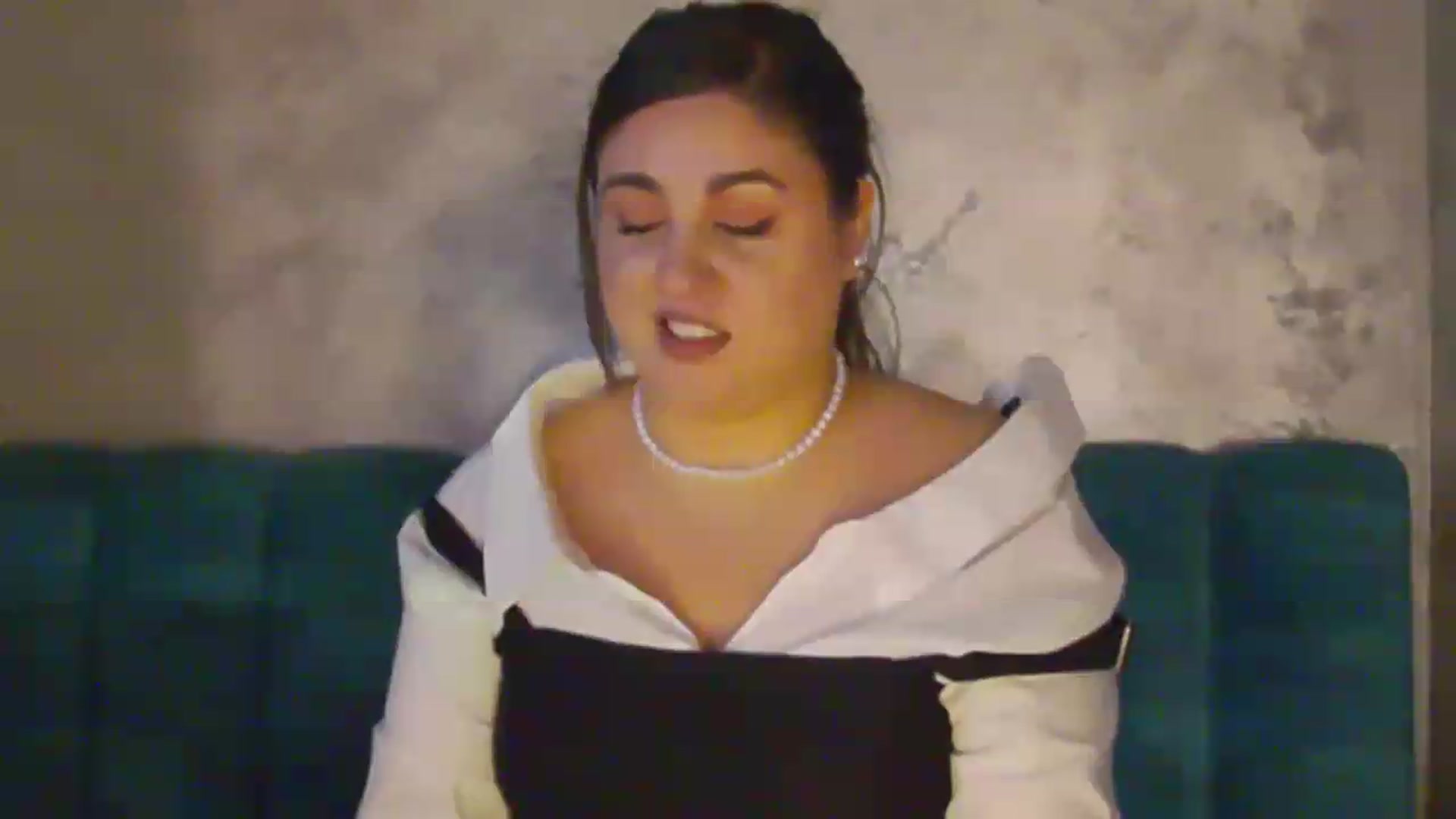 Gallery image thumbnail from NotVanilla's myfreecams stream on, 05/25/2026, 06:06 image 12 of 20