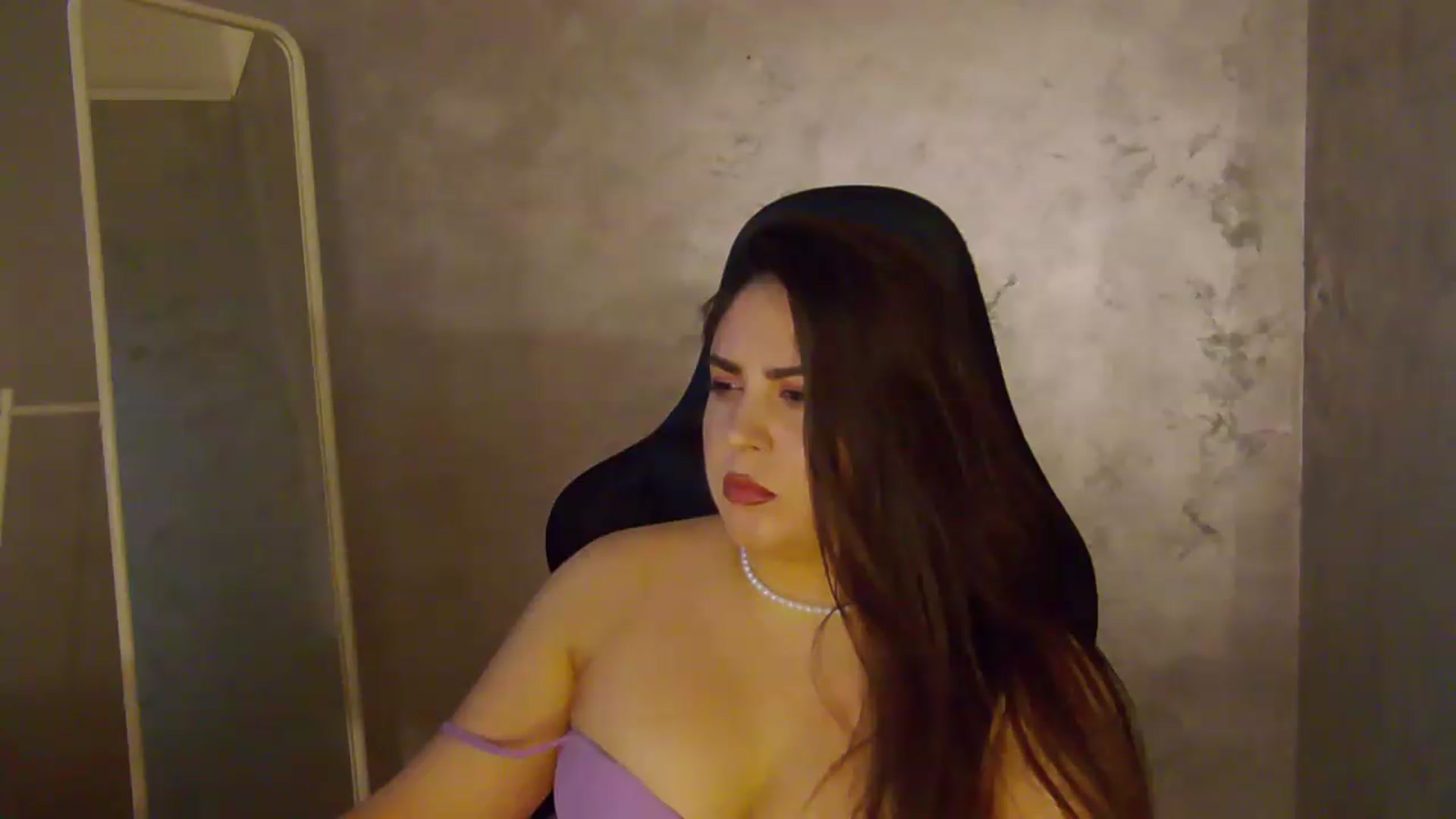 Gallery image thumbnail from NotVanilla's myfreecams stream on, 05/26/2026, 03:14 image 13 of 20