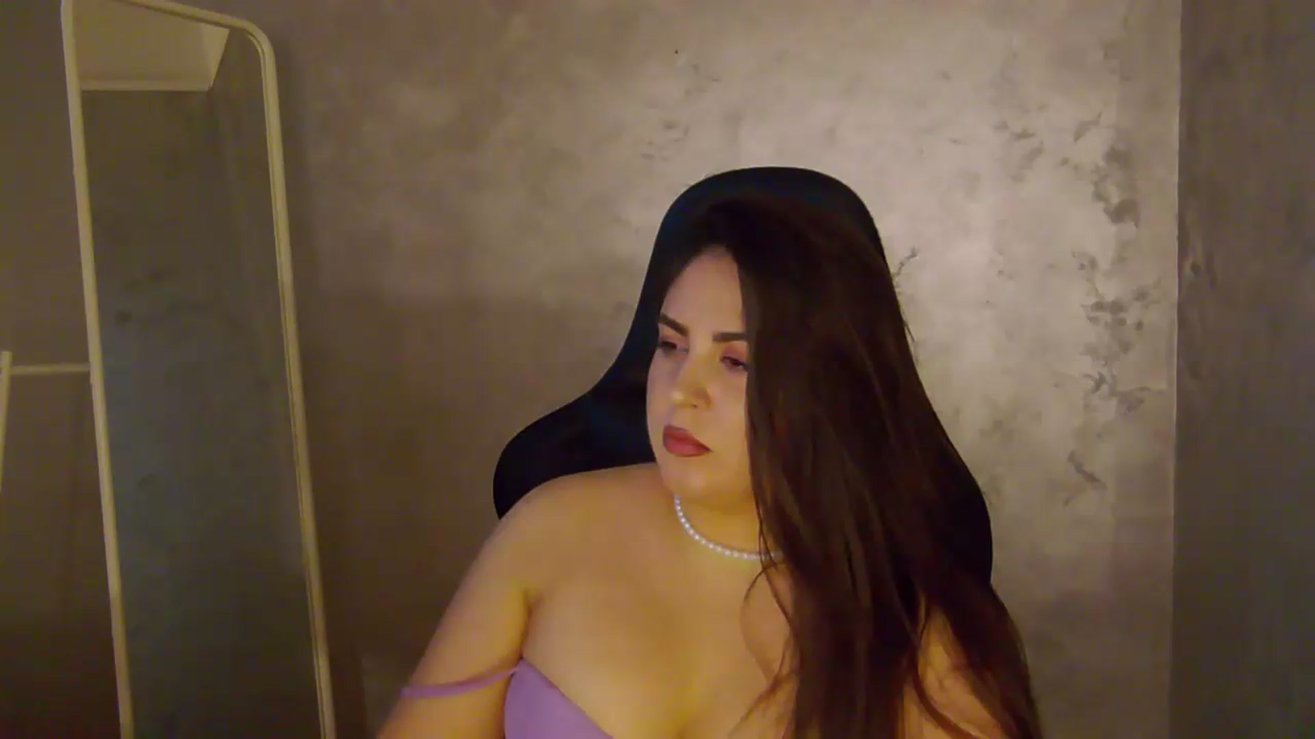 Gallery image thumbnail from NotVanilla's myfreecams stream on, 05/26/2026, 03:14 image 15 of 20