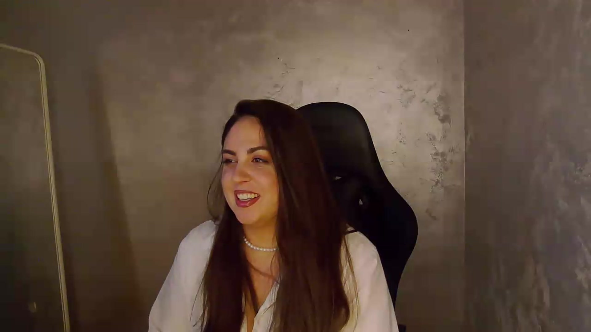 Gallery image thumbnail from NotVanilla's myfreecams stream on, 05/26/2026, 07:15 image 20 of 20