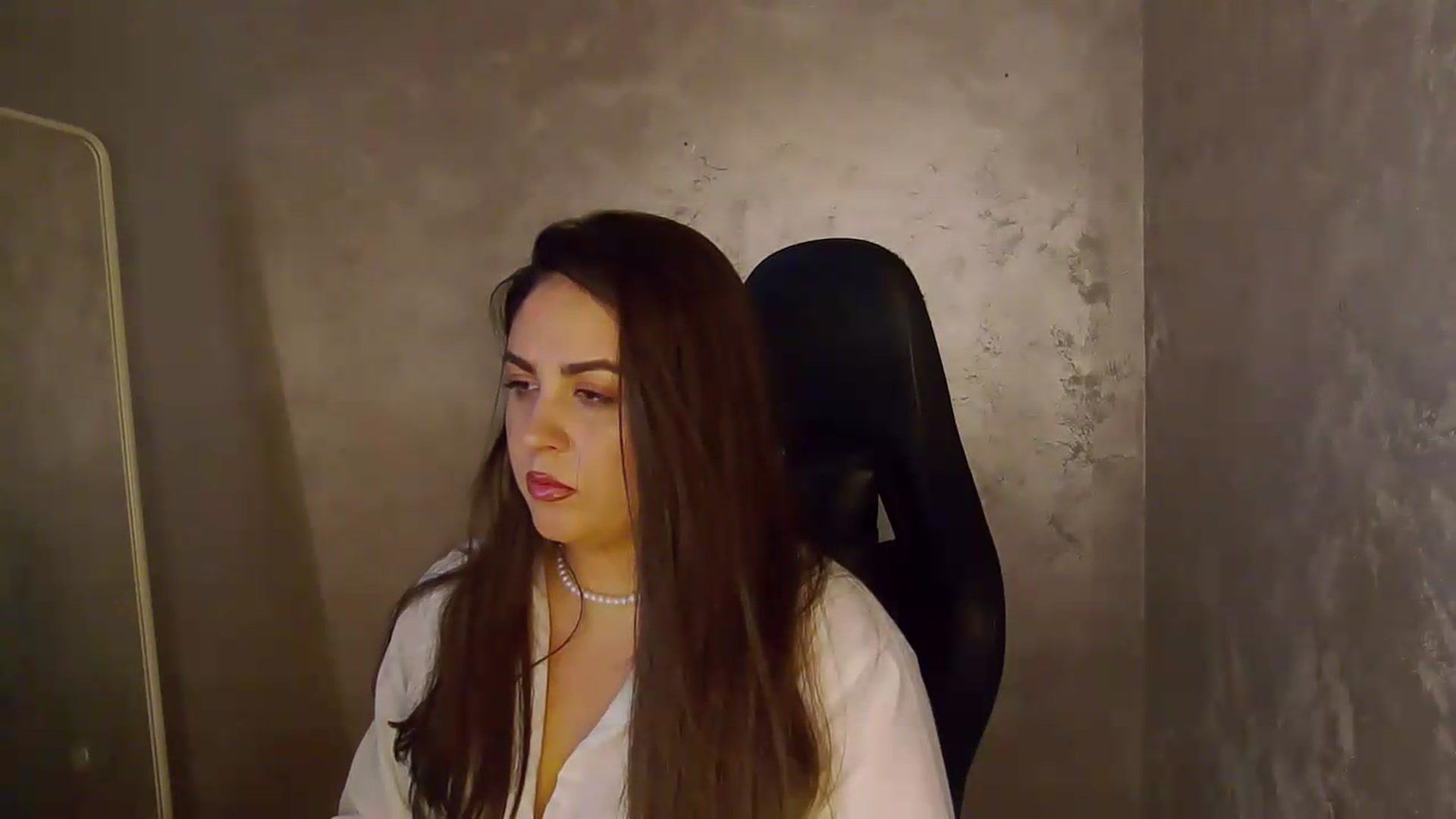 Gallery image thumbnail from NotVanilla's myfreecams stream on, 05/26/2026, 07:15 image 13 of 20