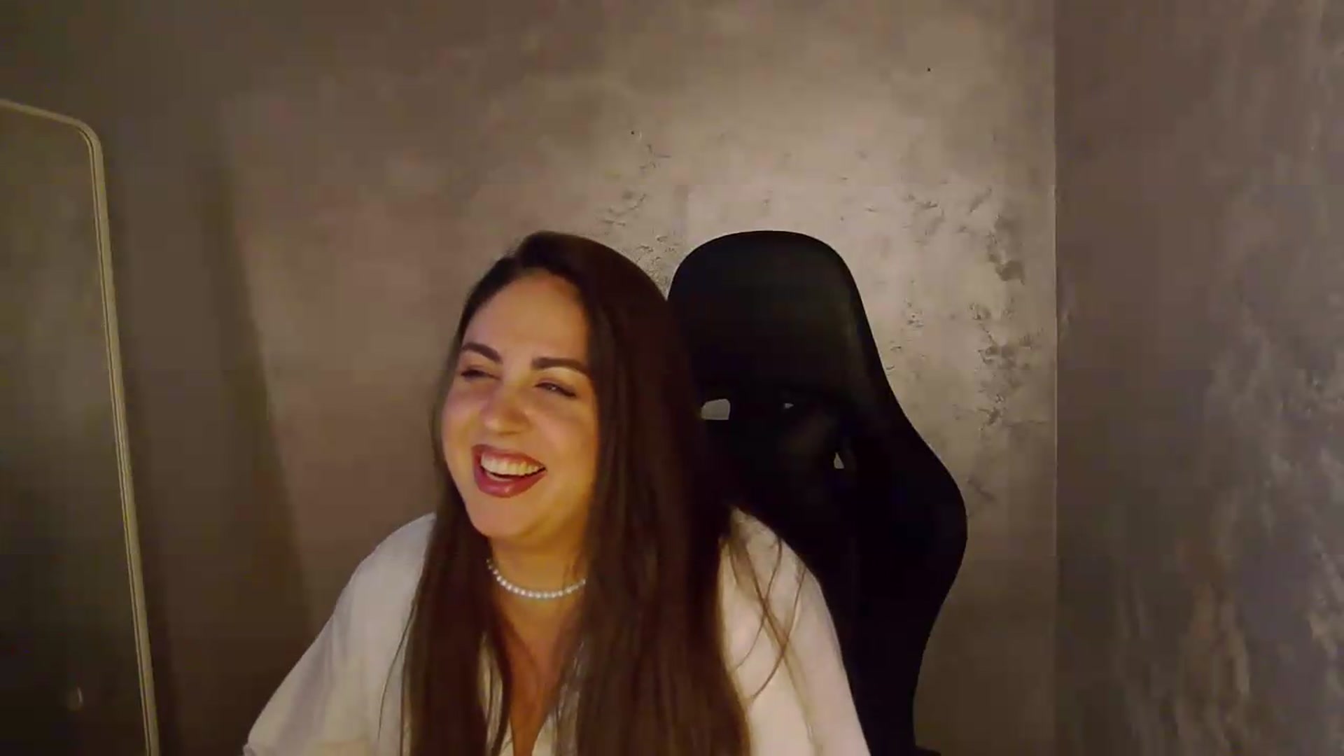Gallery image thumbnail from NotVanilla's myfreecams stream on, 05/26/2026, 07:15 image 18 of 20
