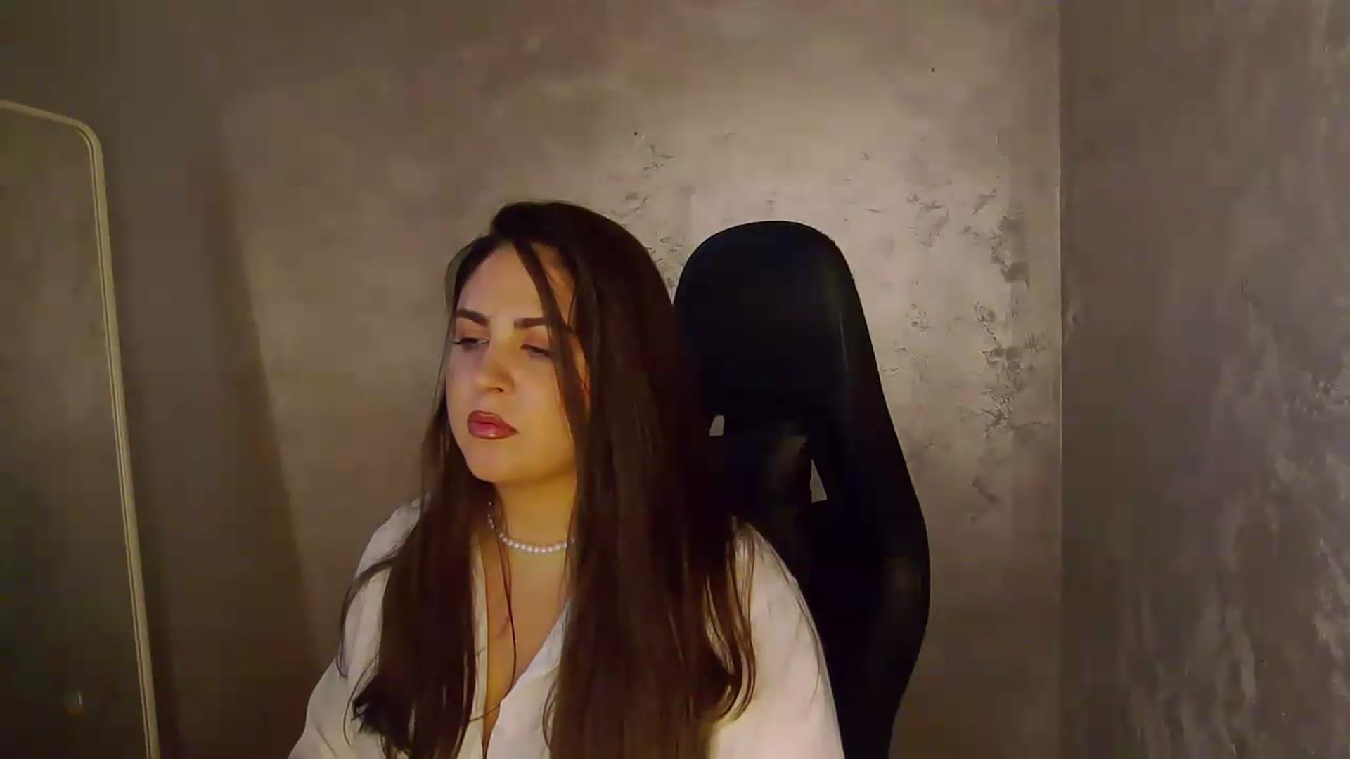 Gallery image thumbnail from NotVanilla's myfreecams stream on, 05/26/2026, 07:15 image 16 of 20