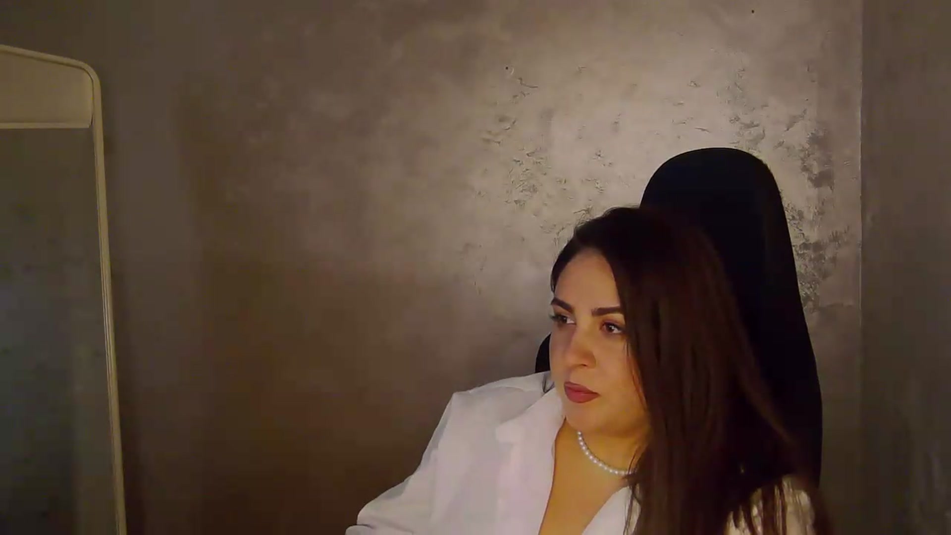 Gallery image thumbnail from NotVanilla's myfreecams stream on, 05/26/2026, 08:11 image 18 of 20